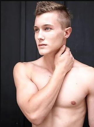 actor Alexander Becht large photo