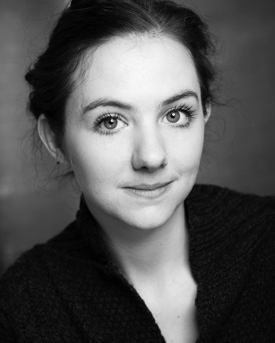 actor Beth Cooke large photo