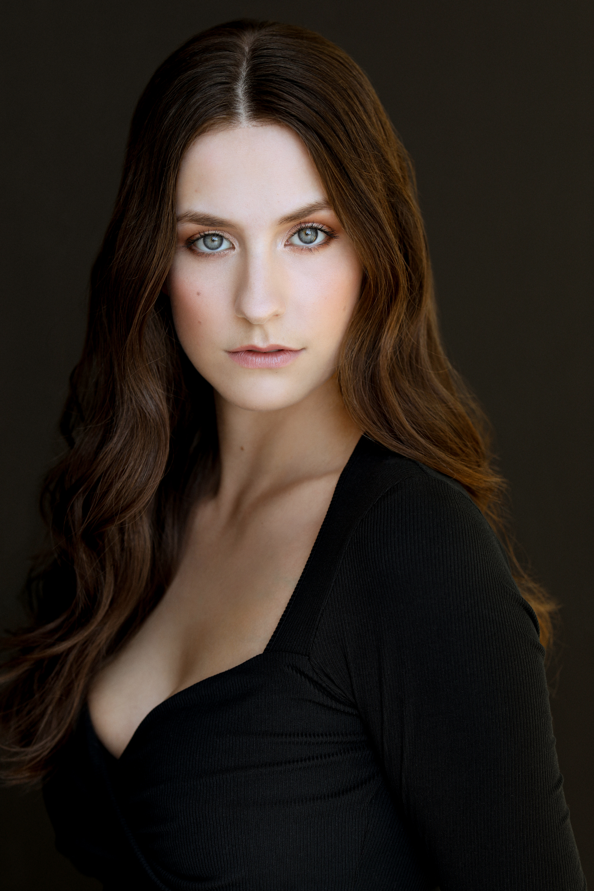 actor Ally Rafter large photo