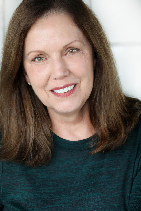 actor Gail Cook large photo