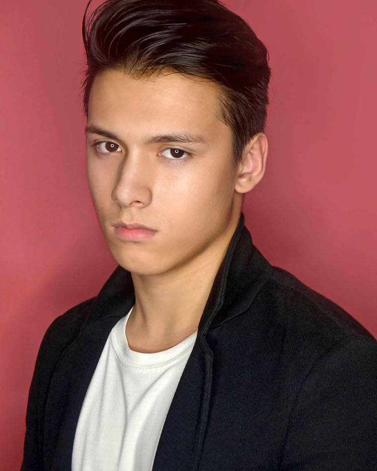 actor Xander Gallego large photo