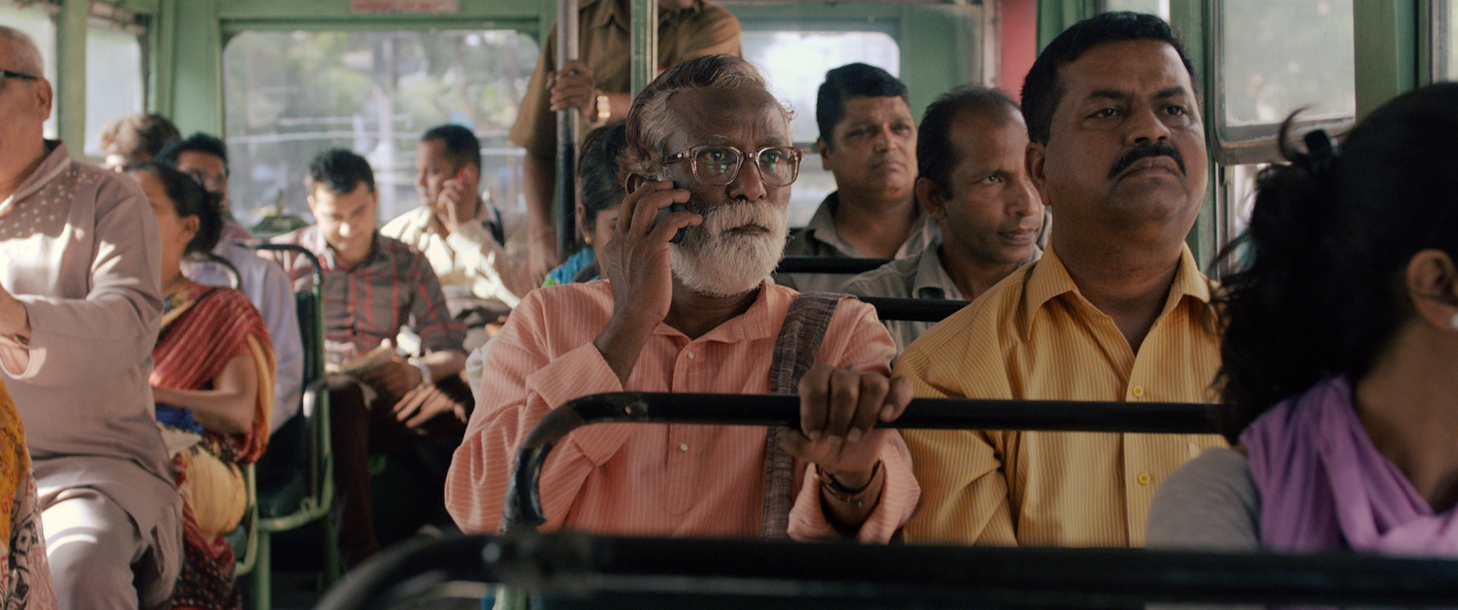 actor Vira Sathidar large photo