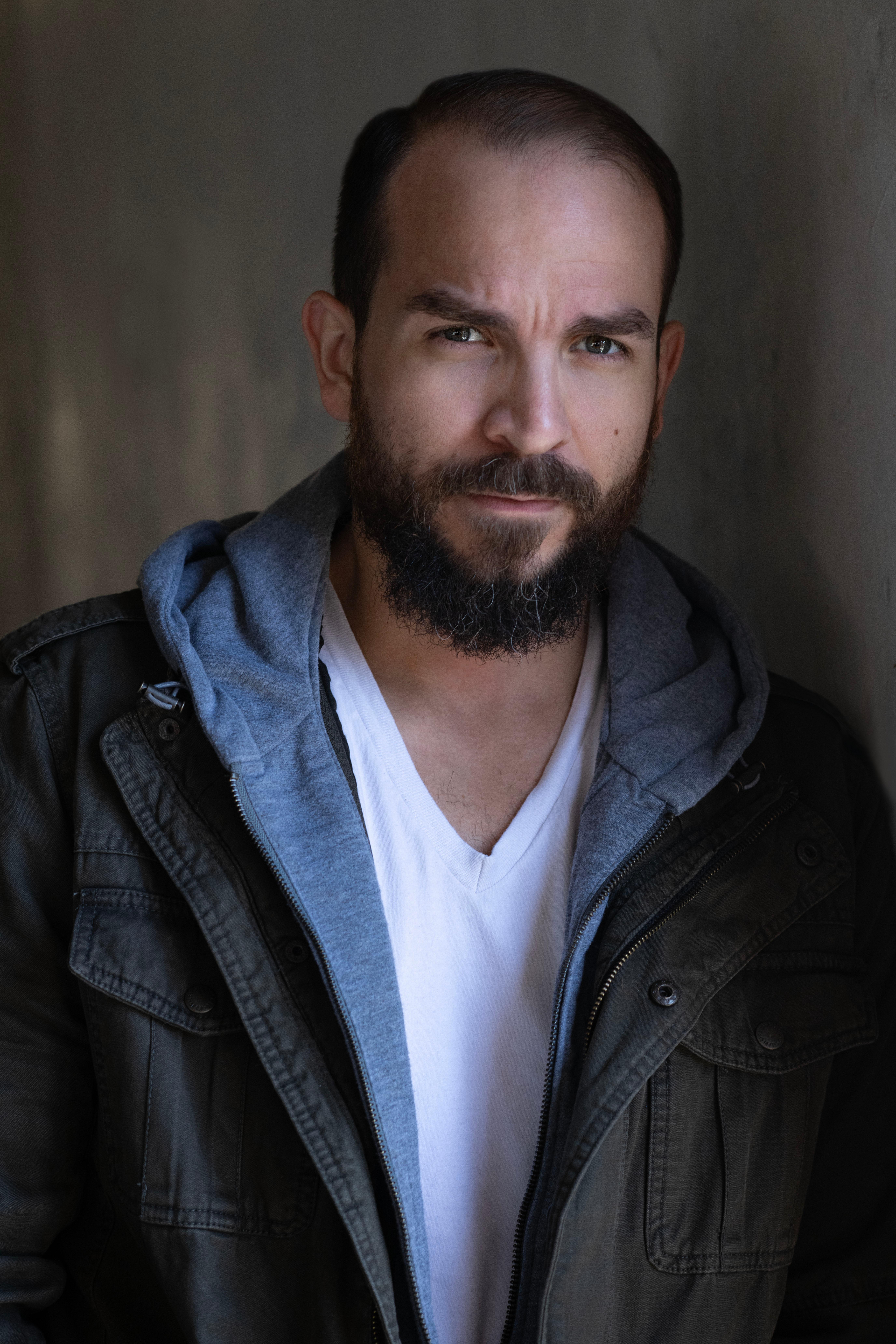 actor Luis Rivera large photo