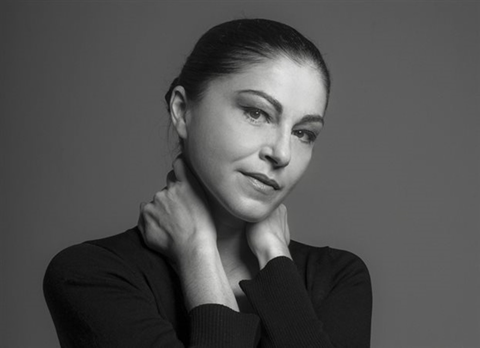 actor Alexia Kaltsiki large photo