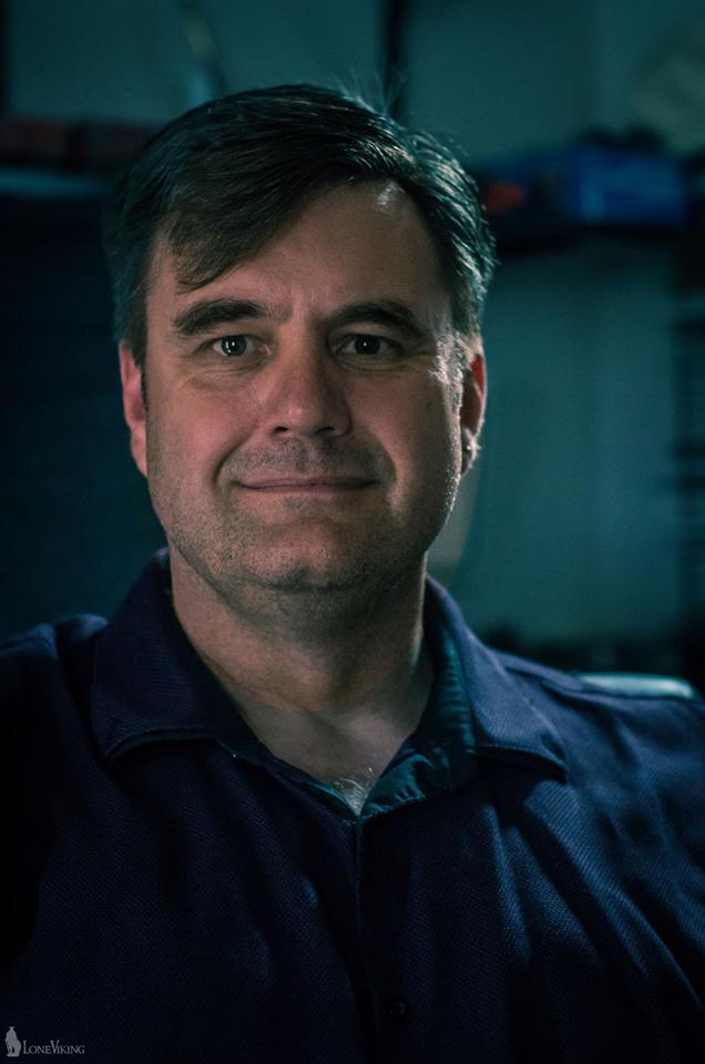 actor Glen Cook large photo