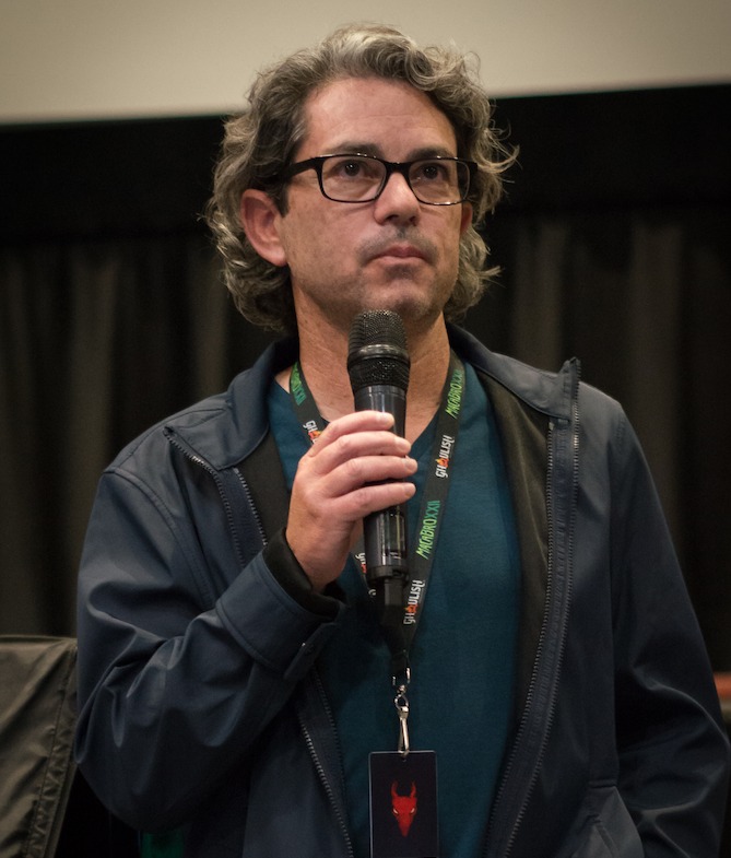 actor Evan Marlowe large photo