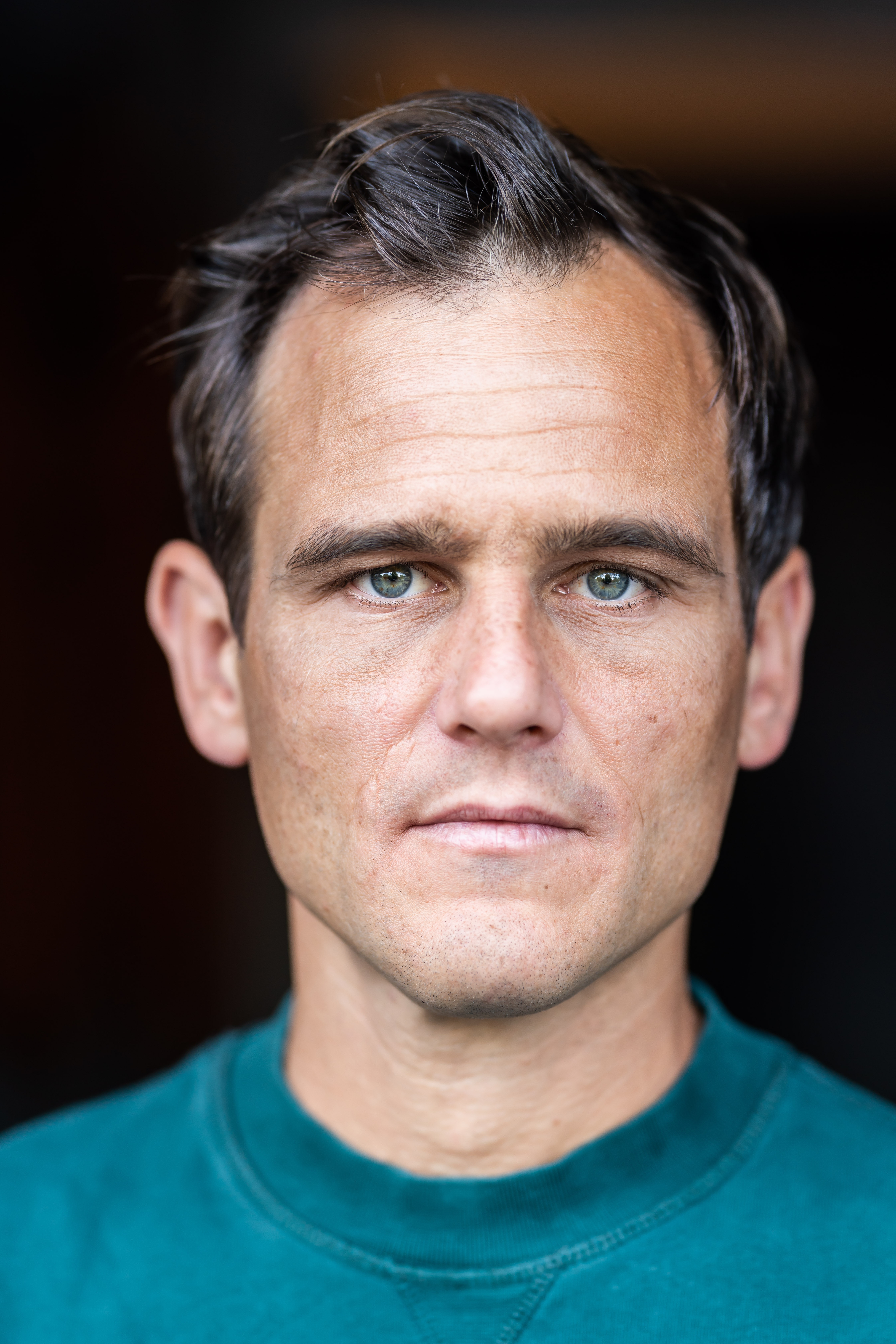 actor Peter Sikorski large photo