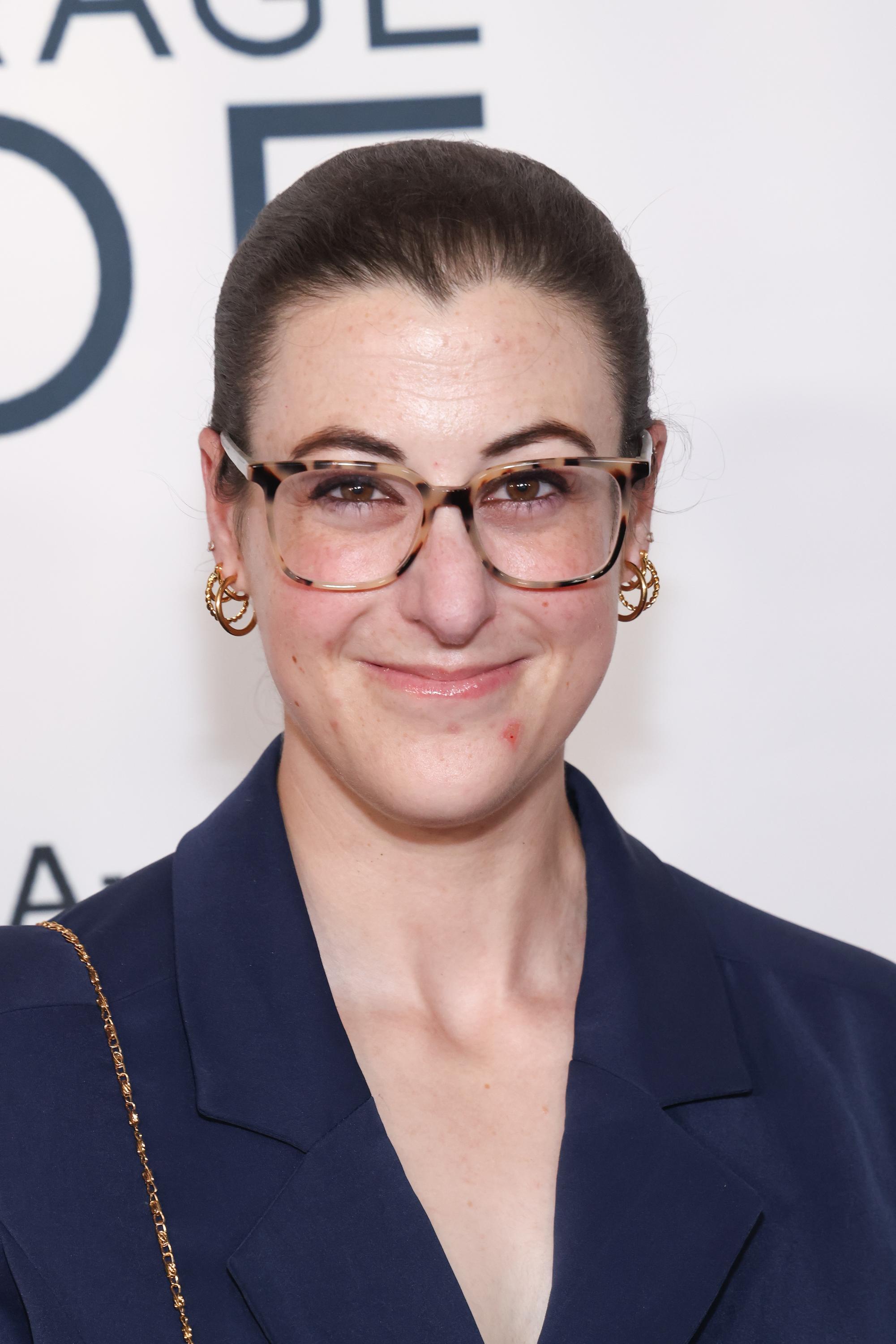 actor Stephanie Katz large photo