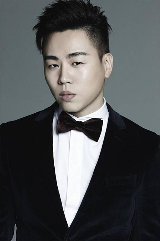 actor Yanbin Hu large photo