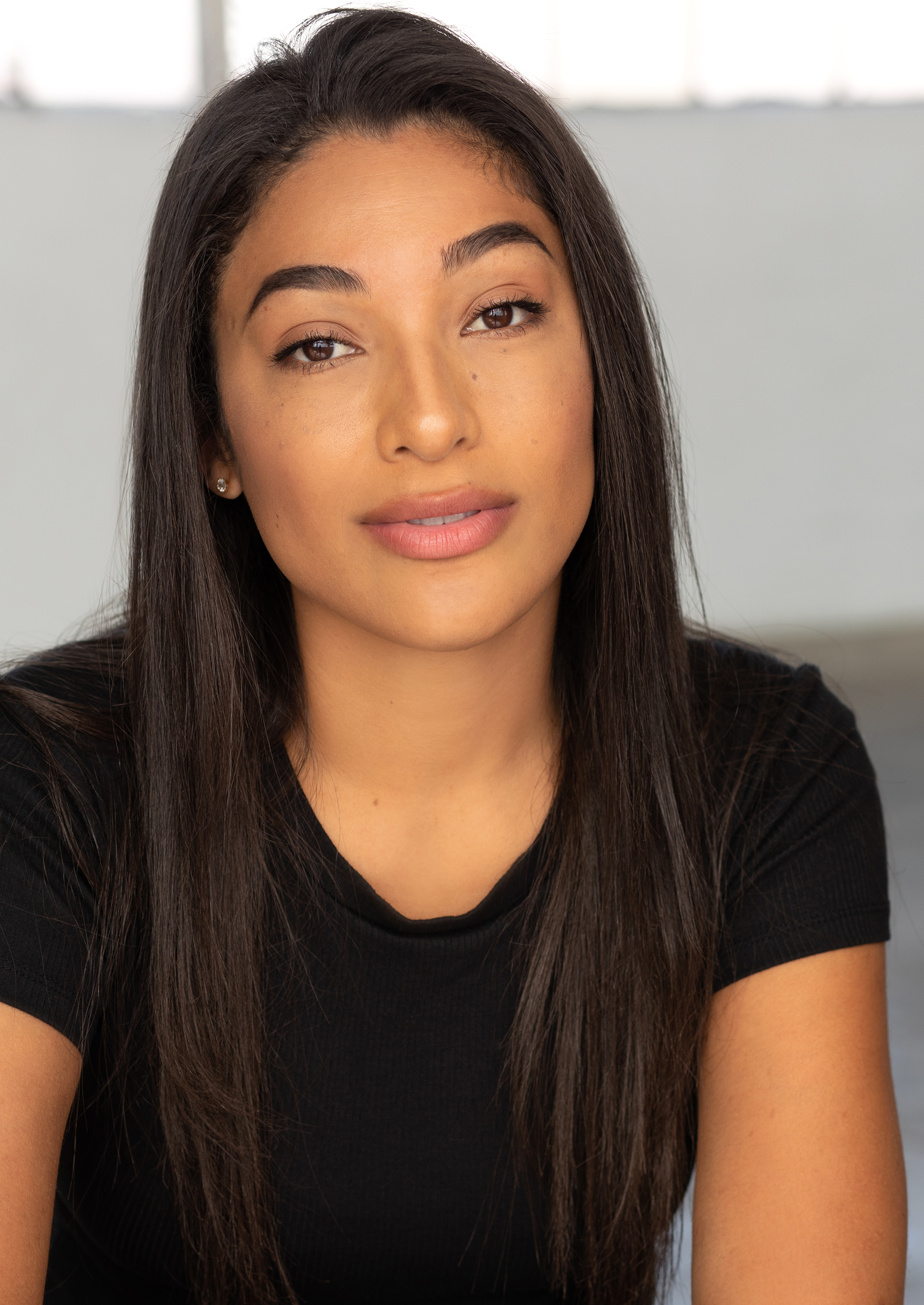 actor Brittney Bell large photo