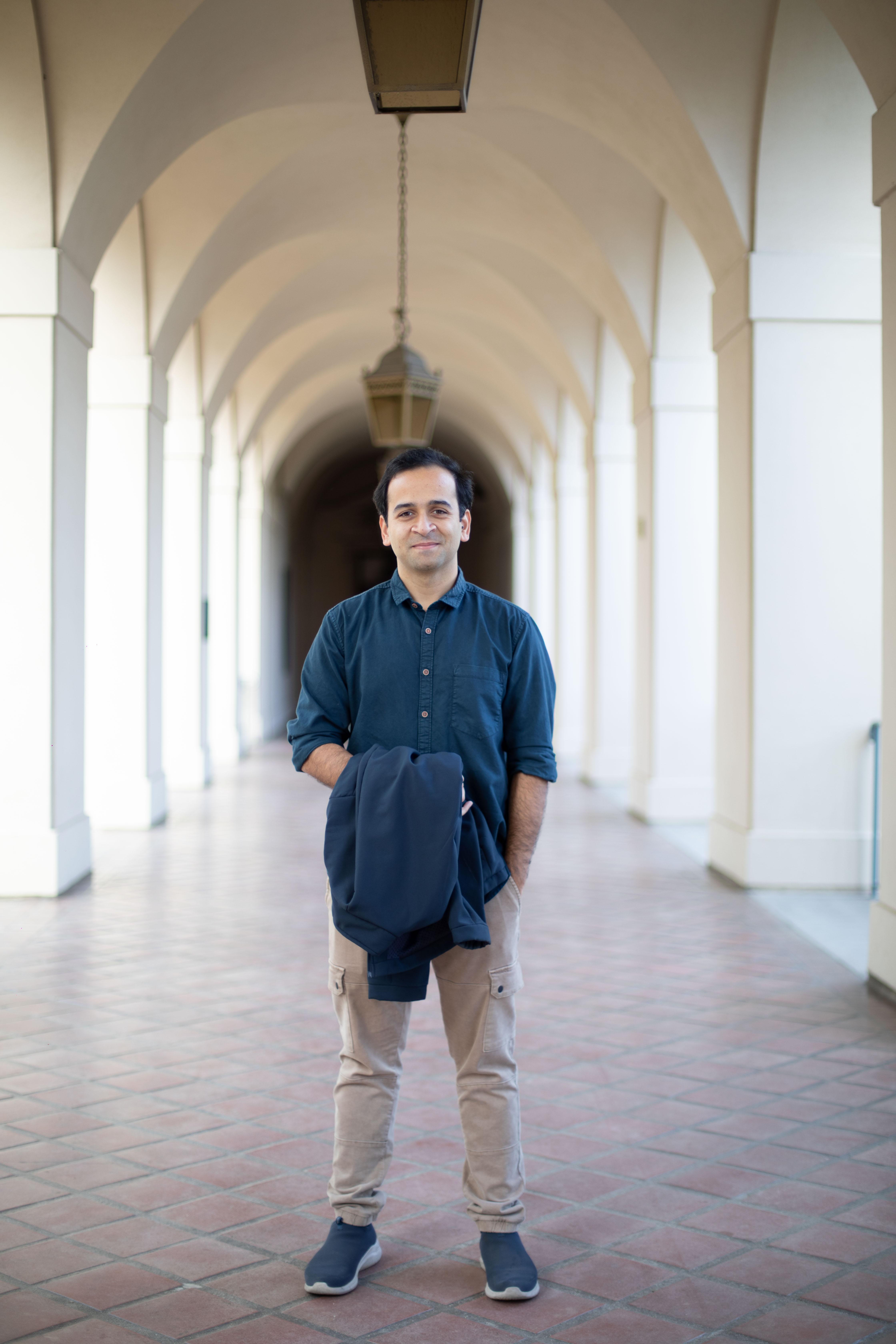 actor Aditya J. Patwardhan large photo