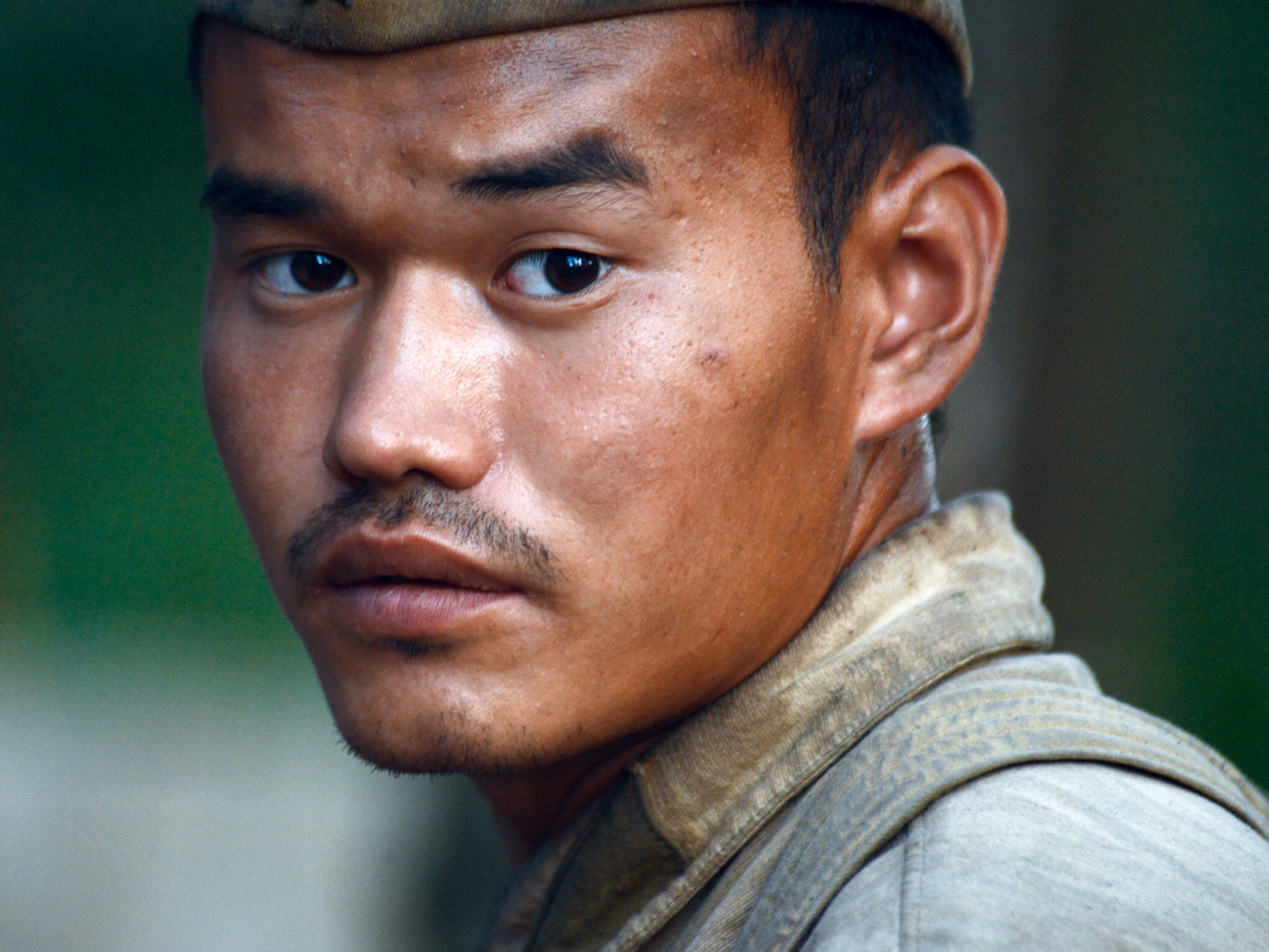 actor Amir Abdykalov large photo