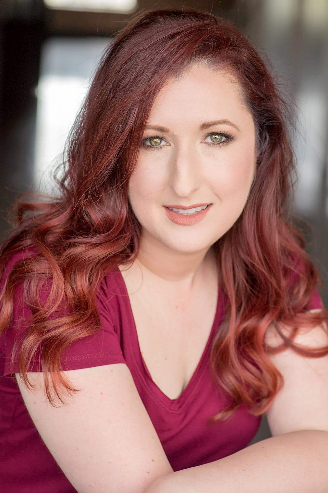 actor Erin Lilley large photo