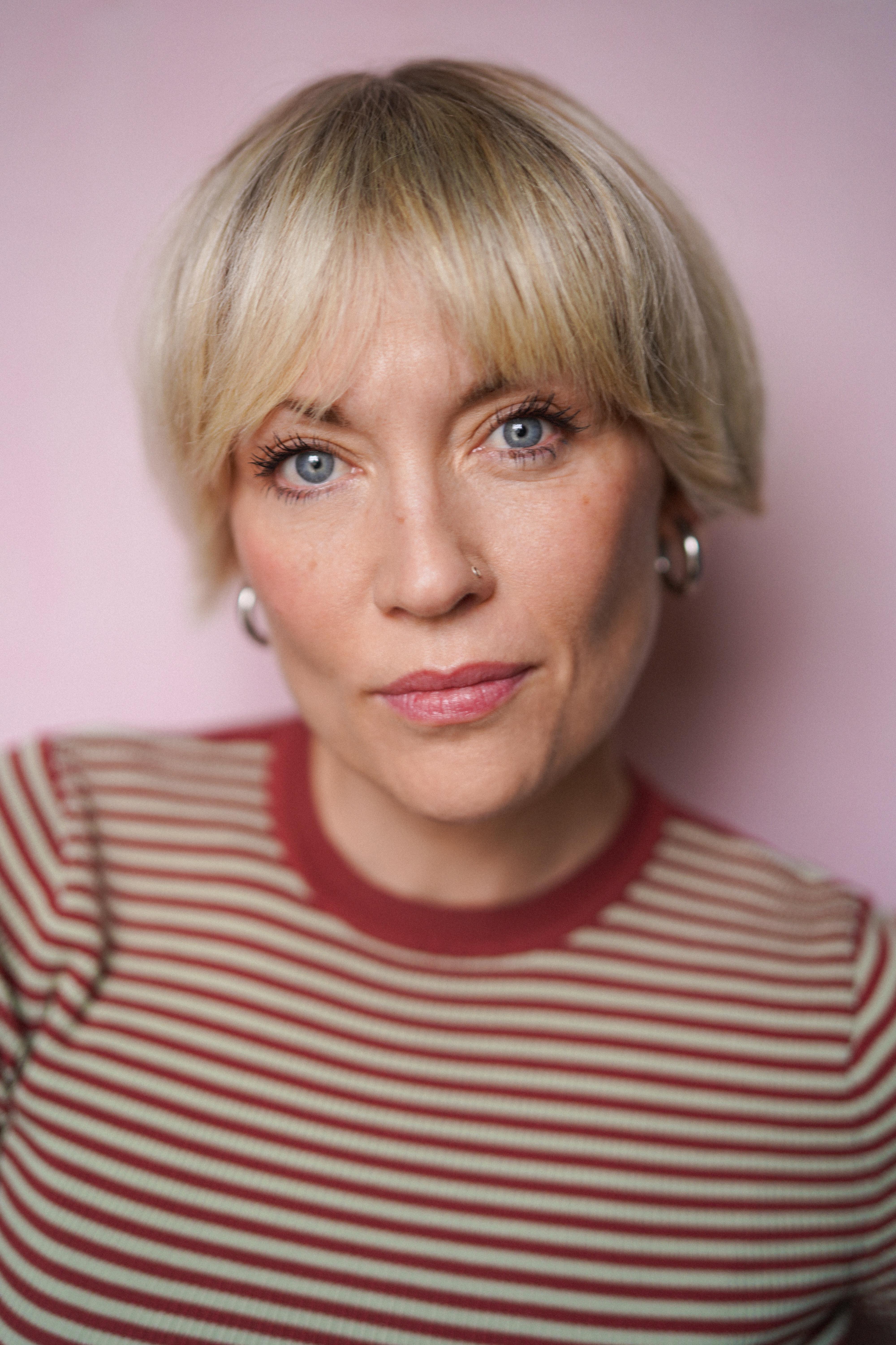 actor Danielle Meehan large photo