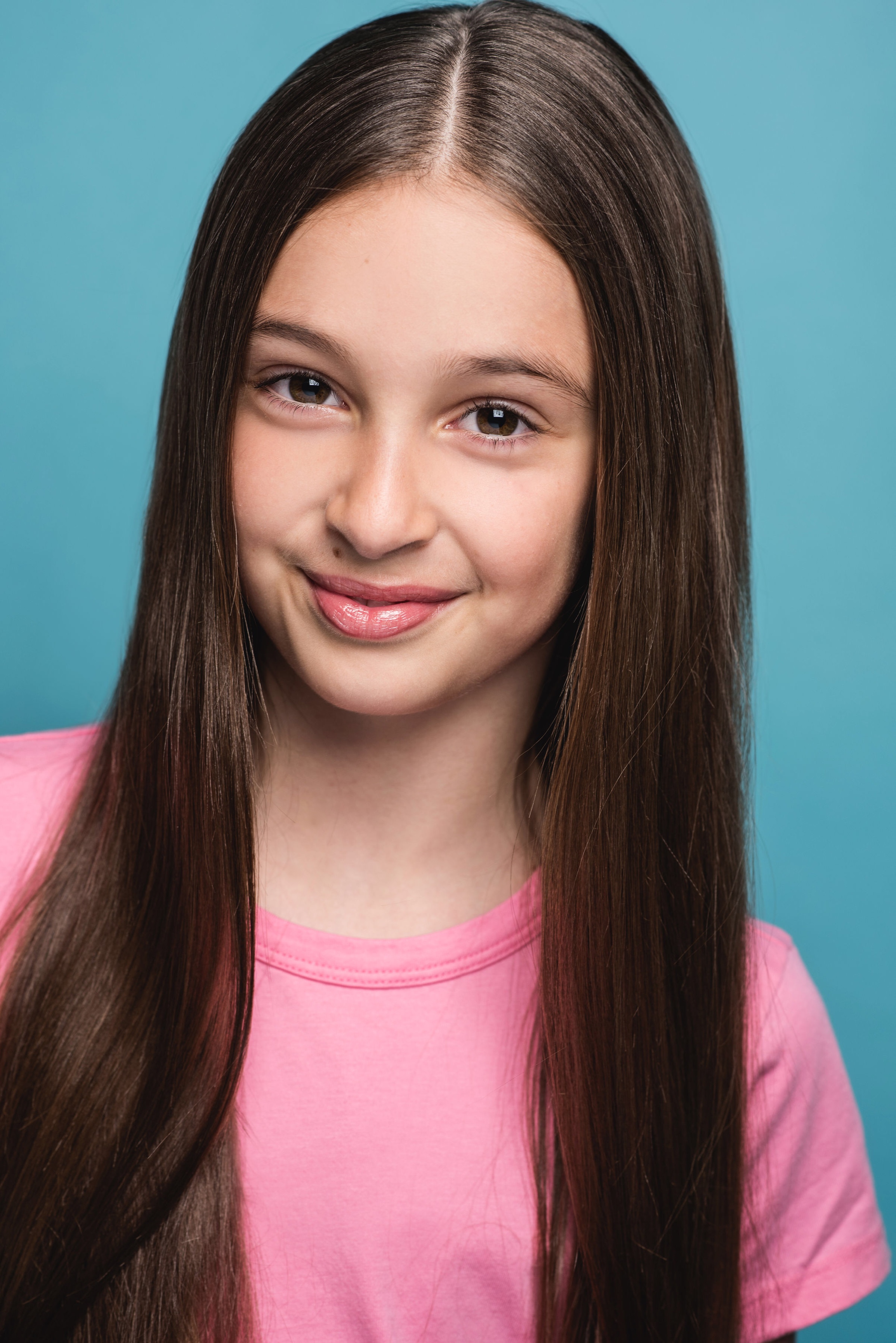 Ellie Simons