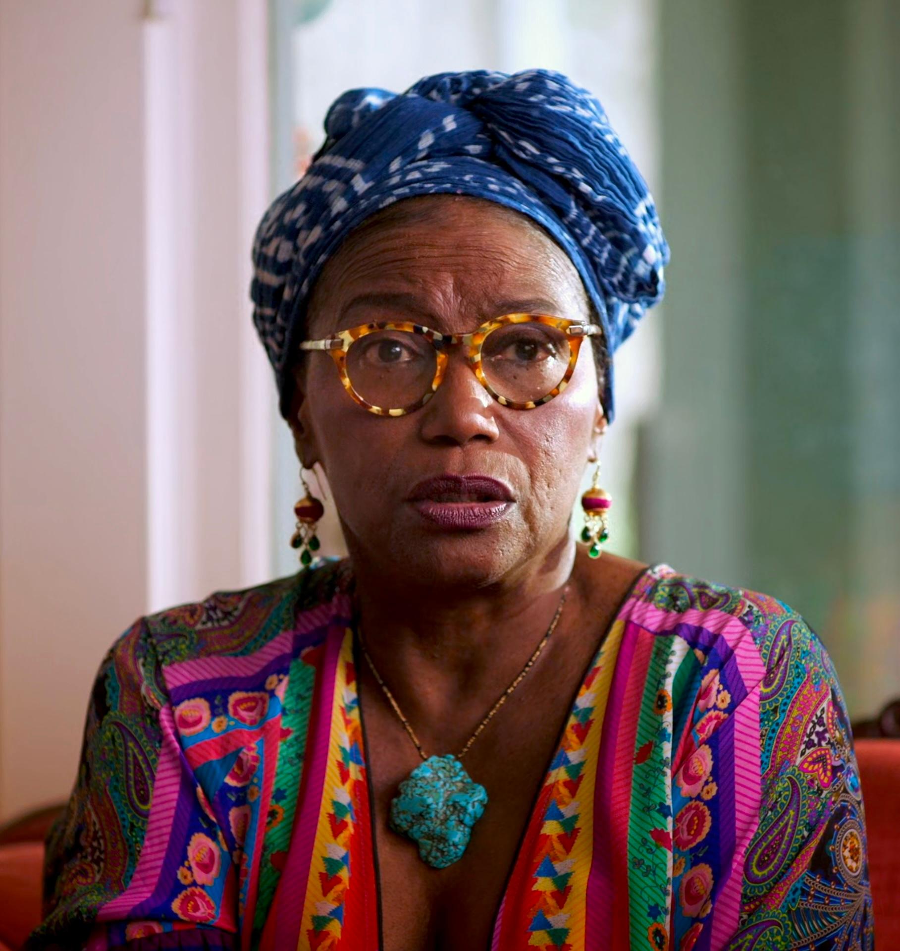 actor Michele Wallace large photo