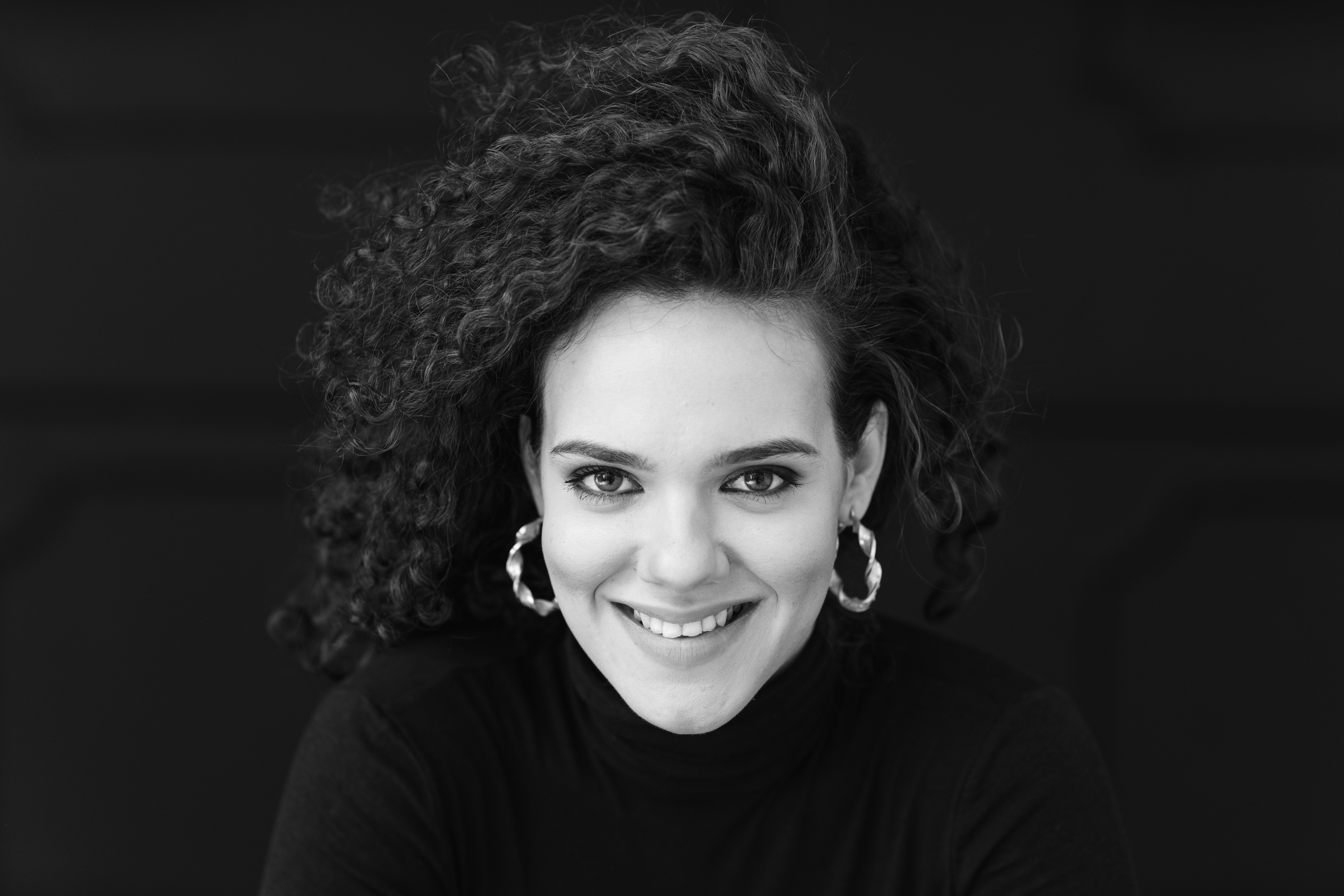 actor Irina Stefan large photo