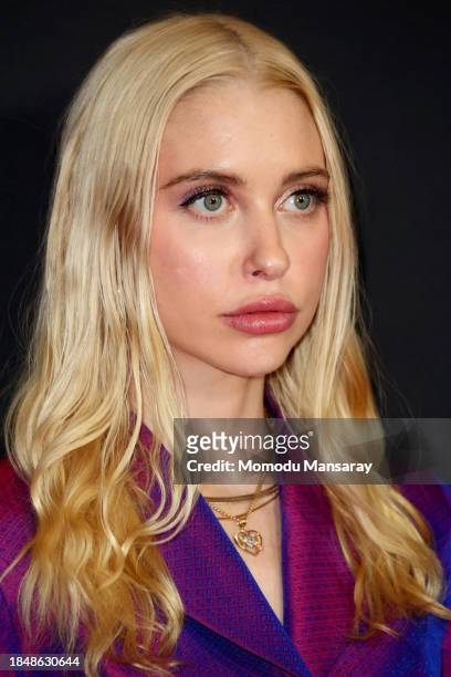 actor Chloe Cherry large photo