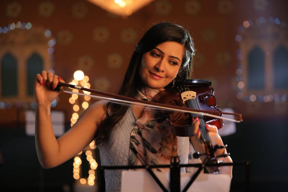 actor Radhika Pandit large photo