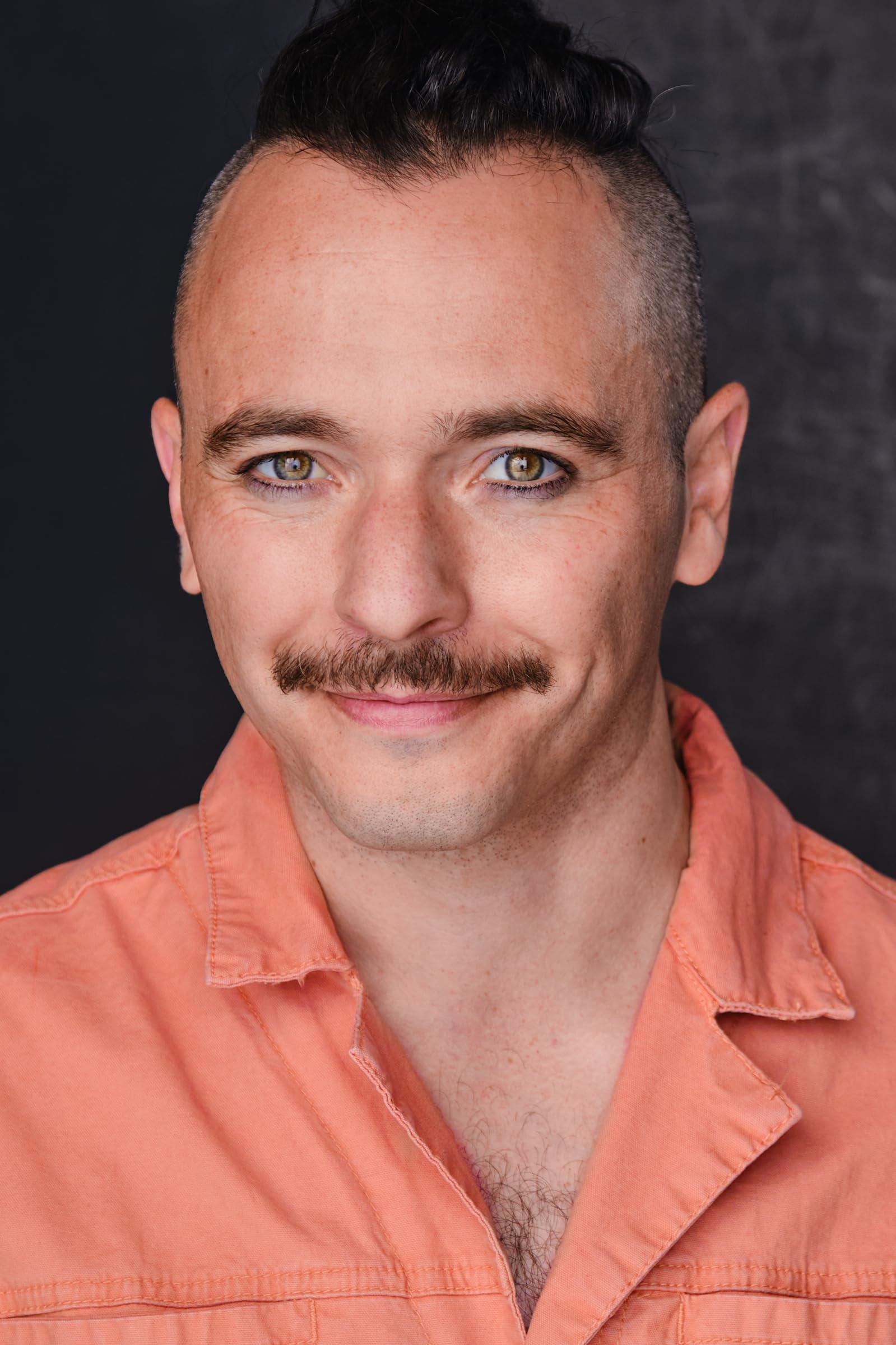 actor Nico Grelli large photo