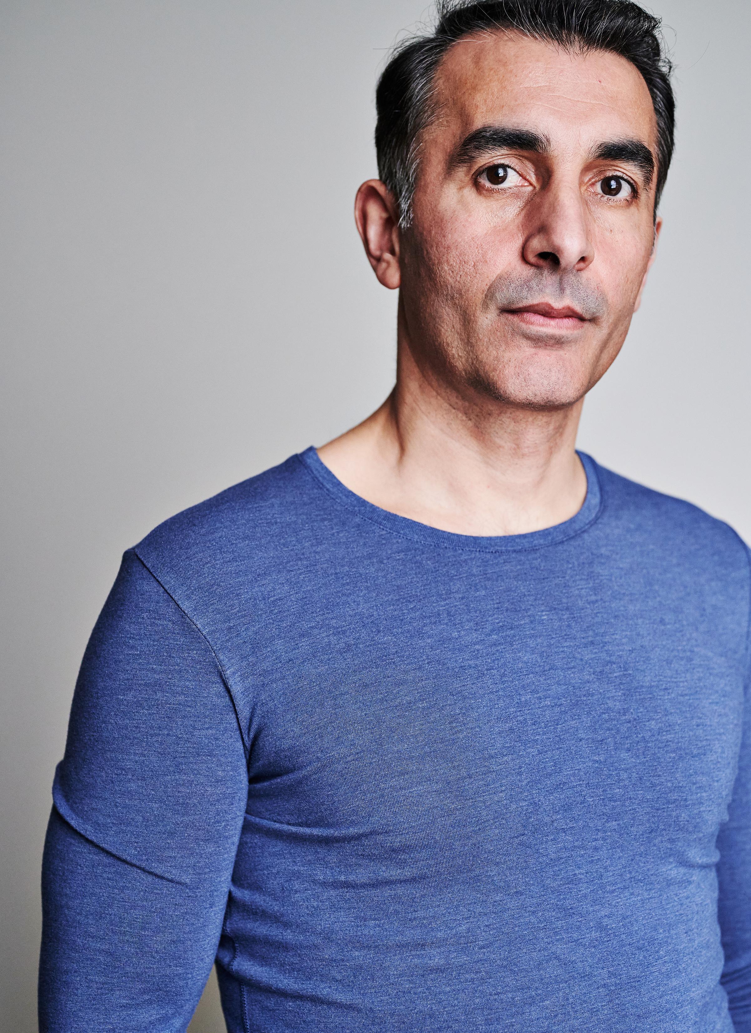 actor Murat Erkek large photo