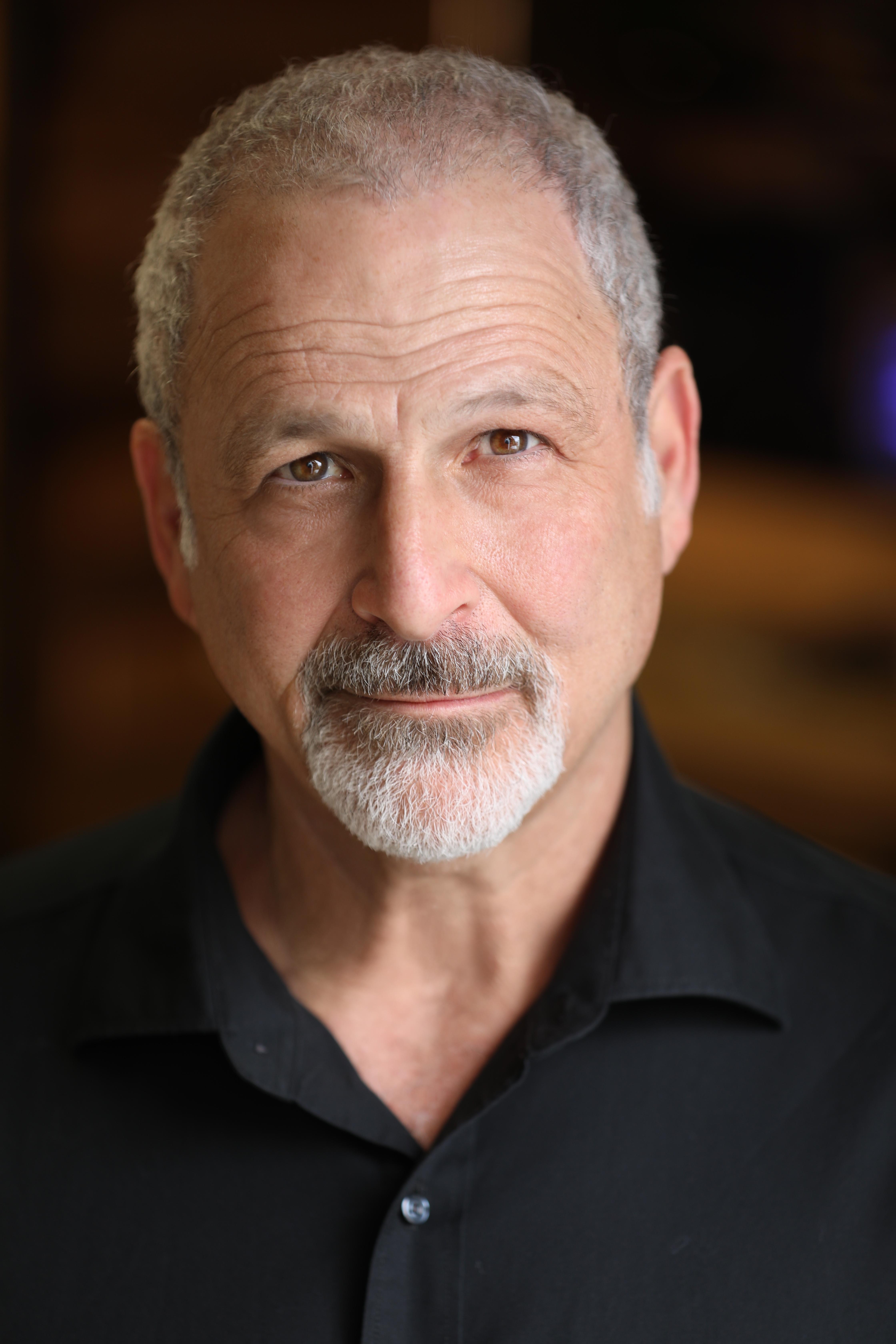 actor Steve B. Green large photo