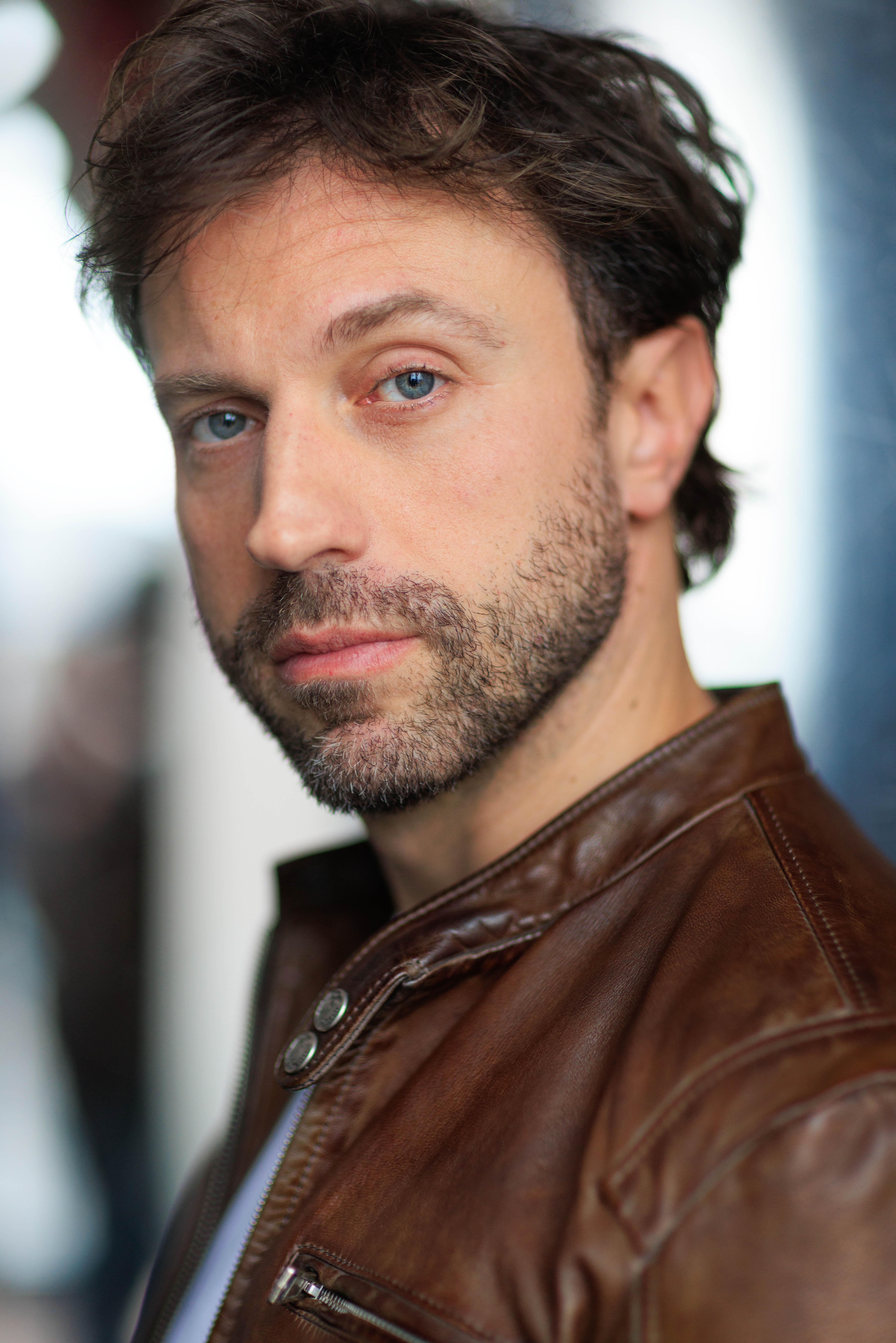 actor Maurizio Di Meo large photo