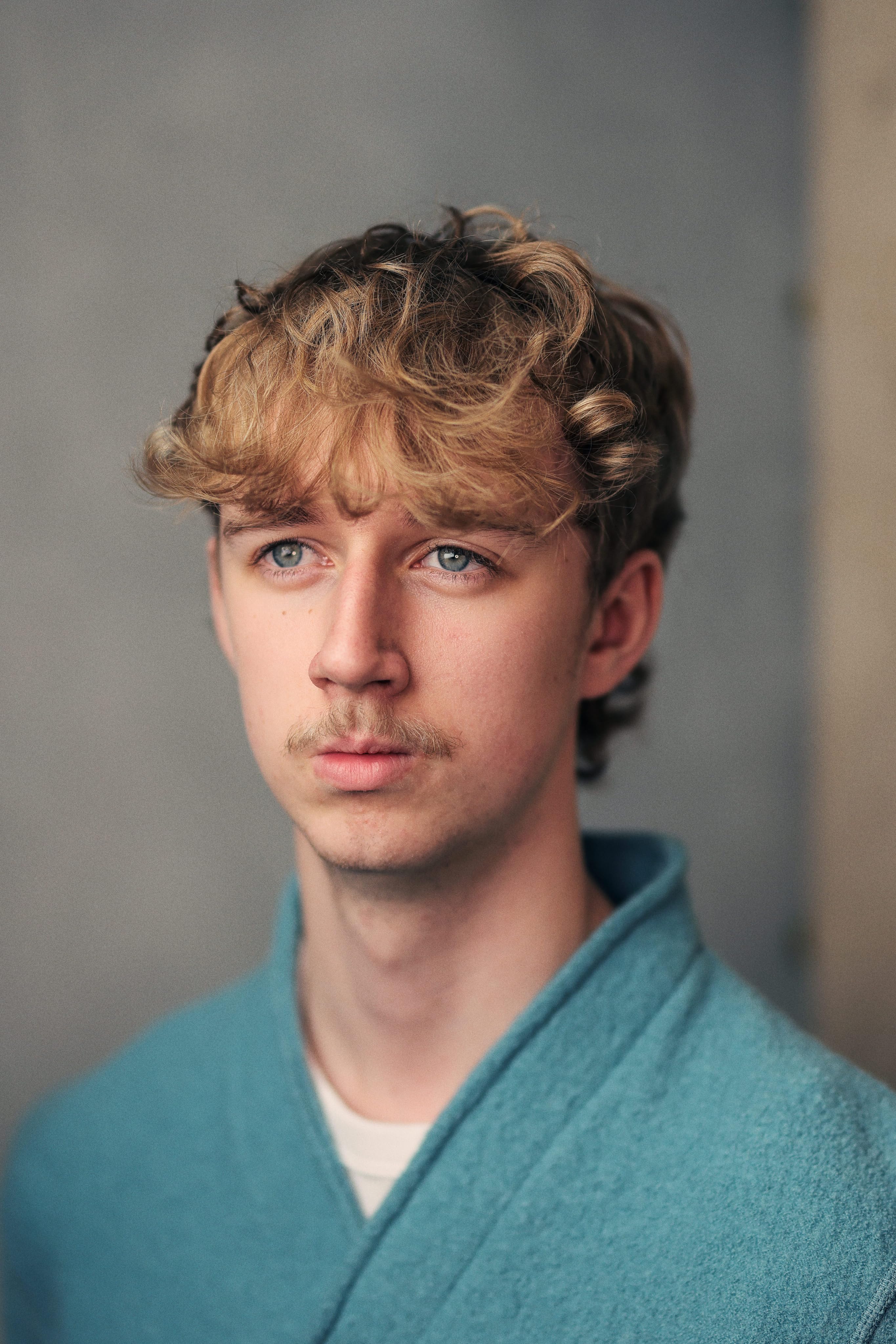 actor Cody Mitchell large photo