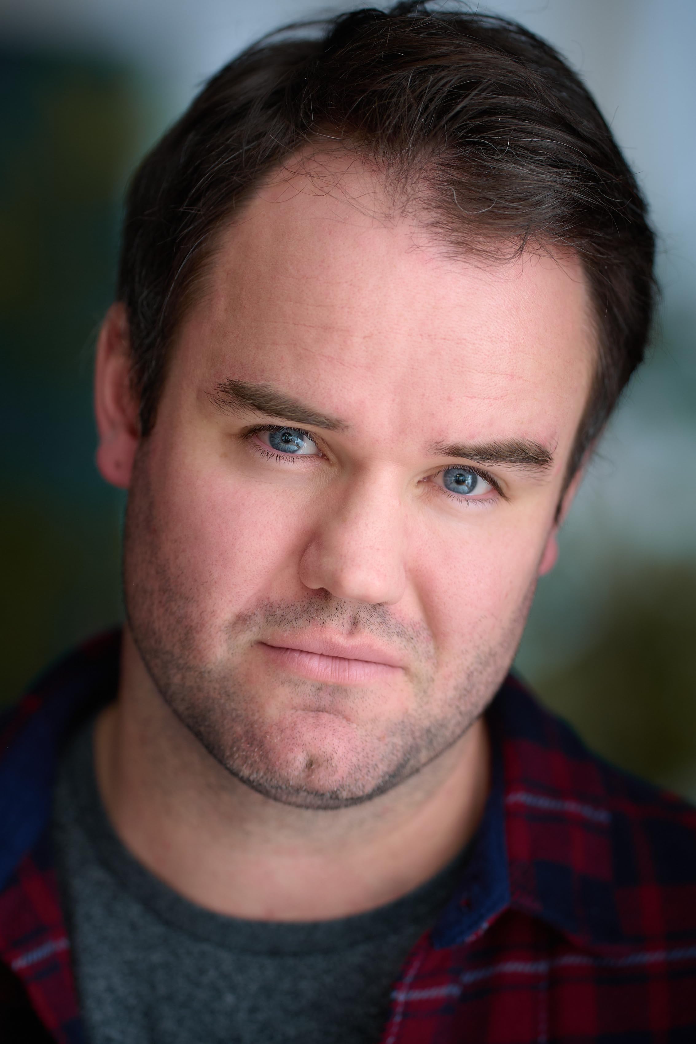 actor Alex Frankson large photo