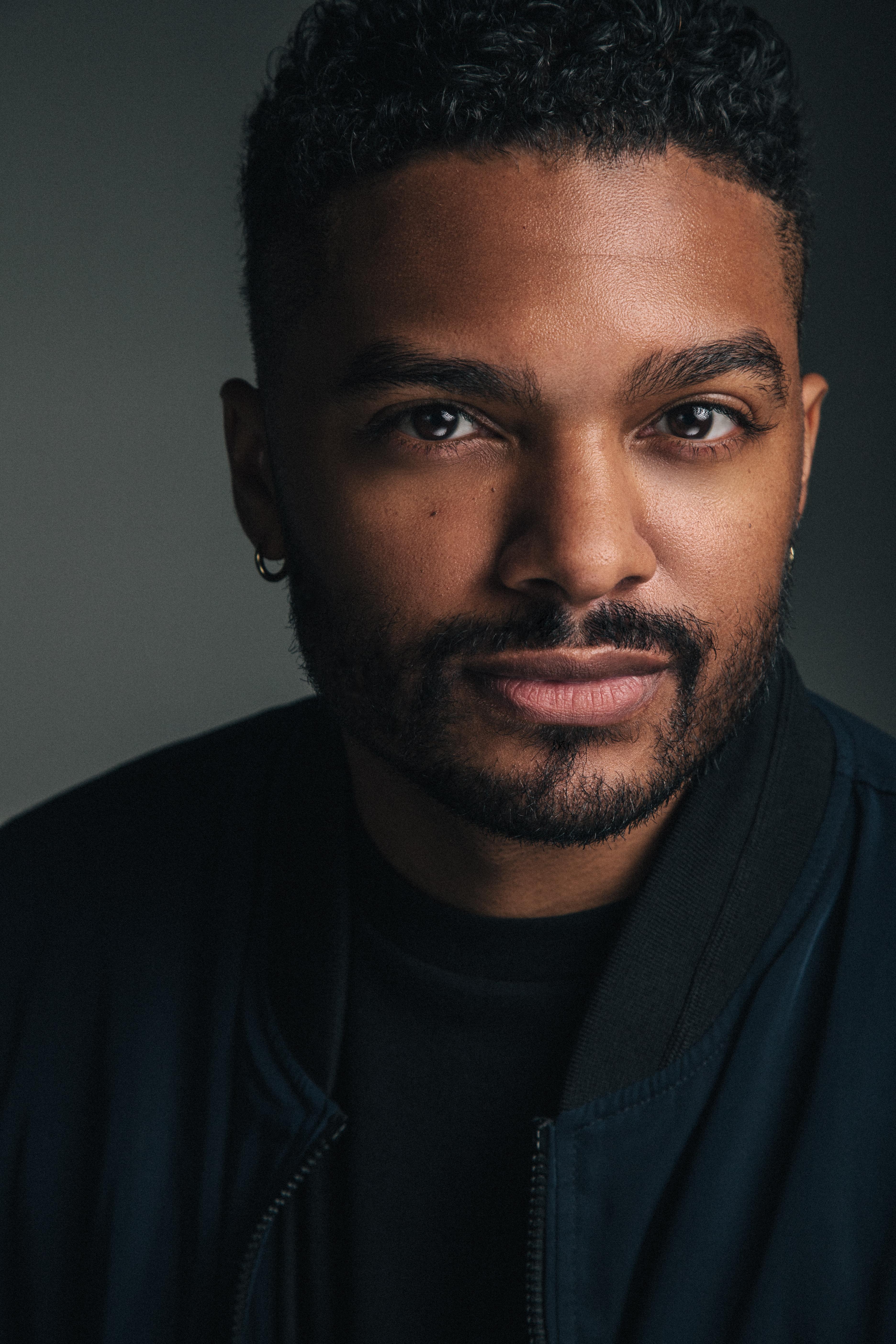 actor Oscar Gary large photo