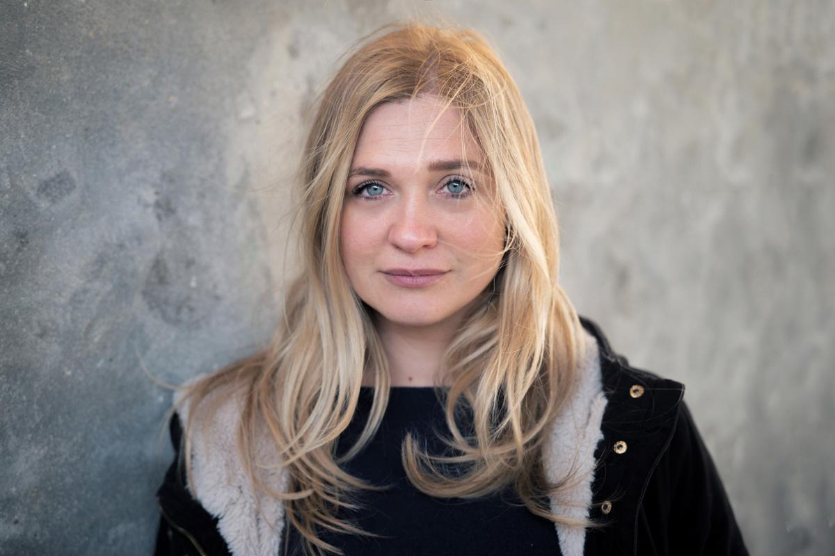 actor Solenne Midena large photo