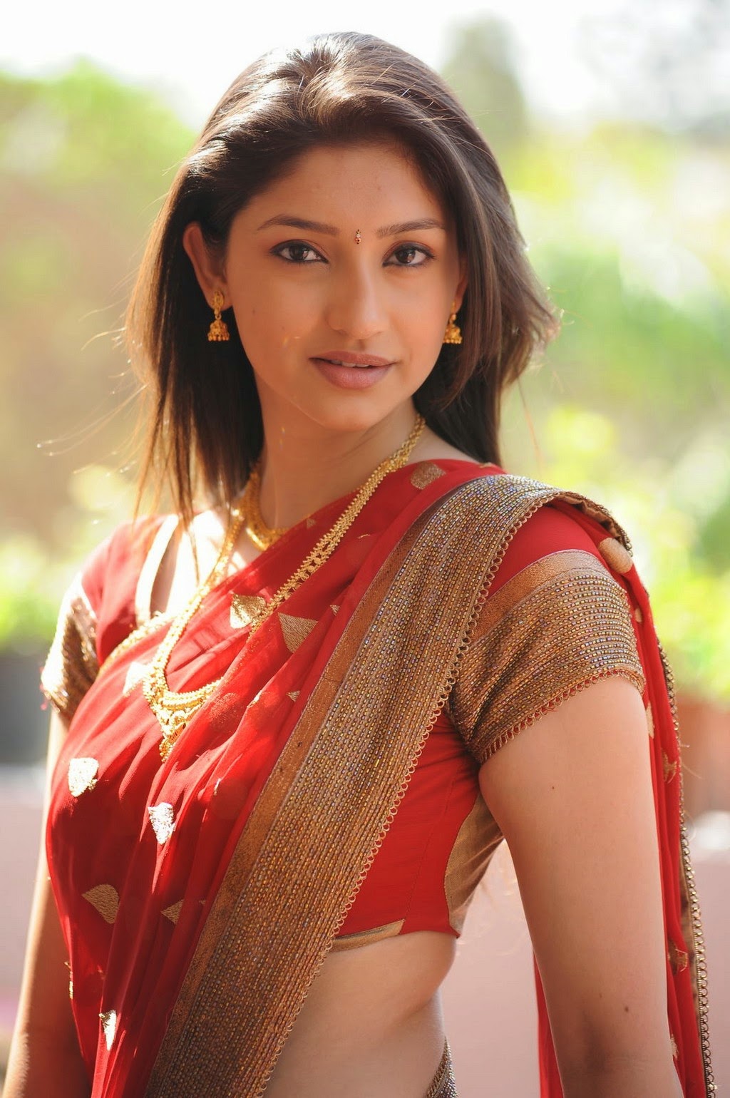 actor Tanvi Vyas large photo