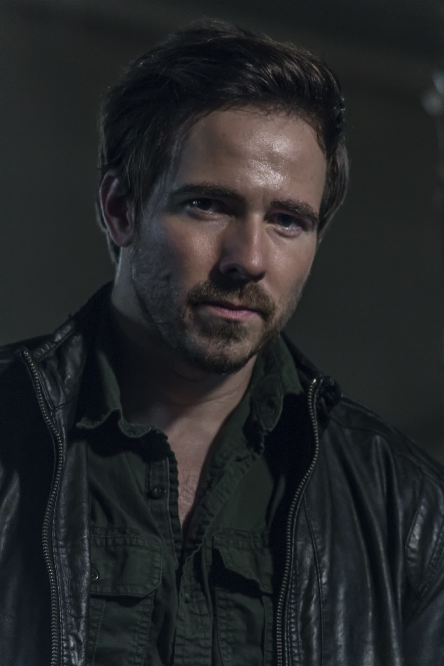 actor Brett Driver large photo