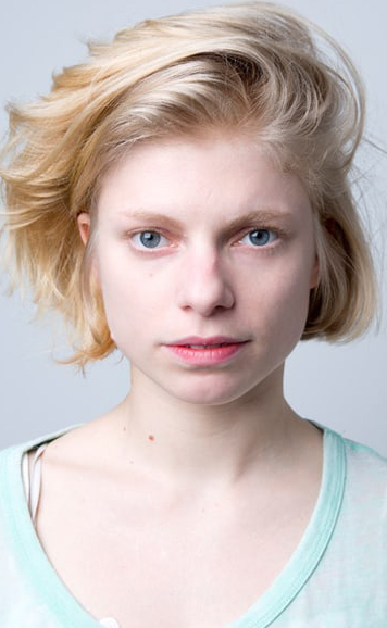 actor Janina Agnes Schröder large photo