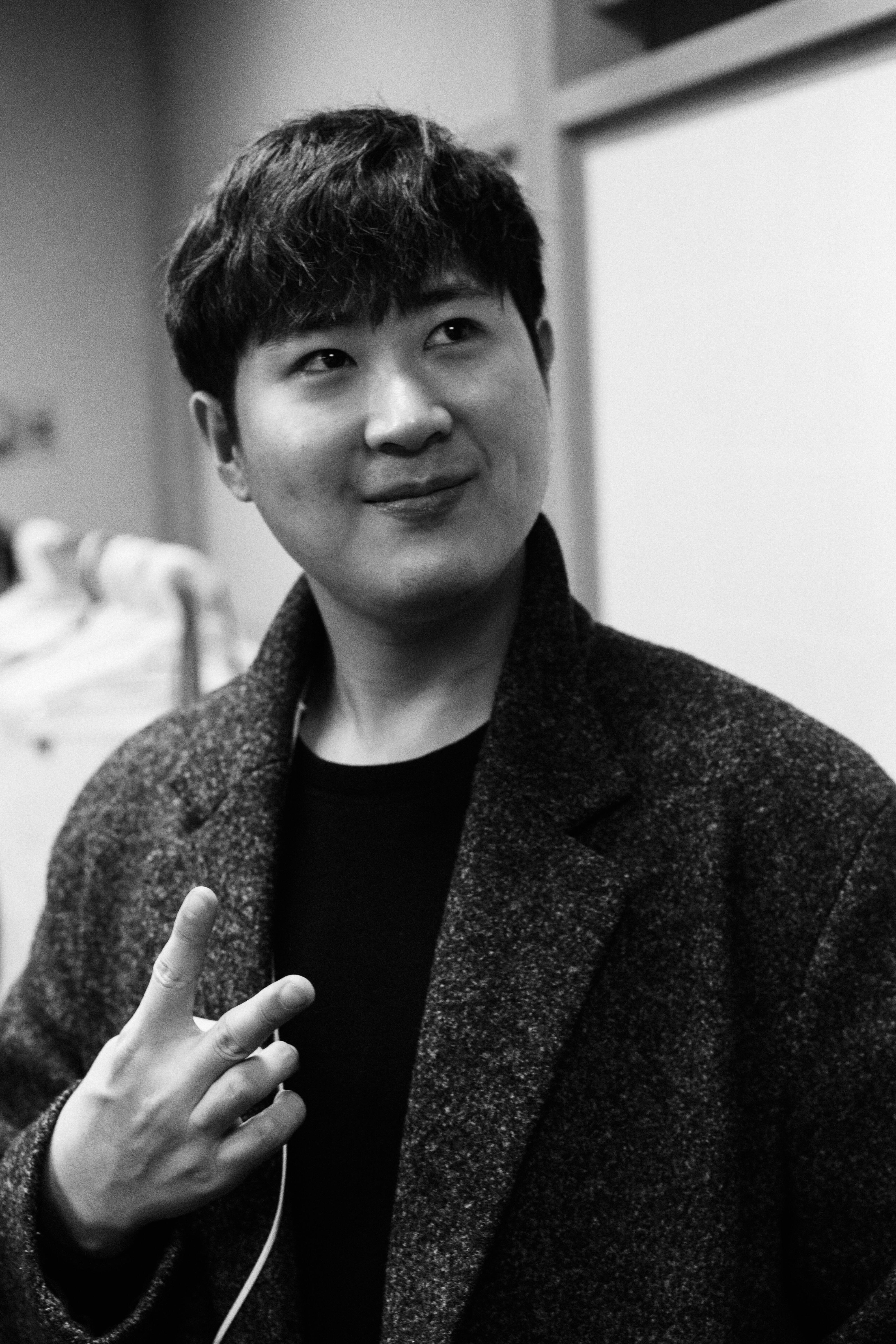 actor Jerome Yoo large photo