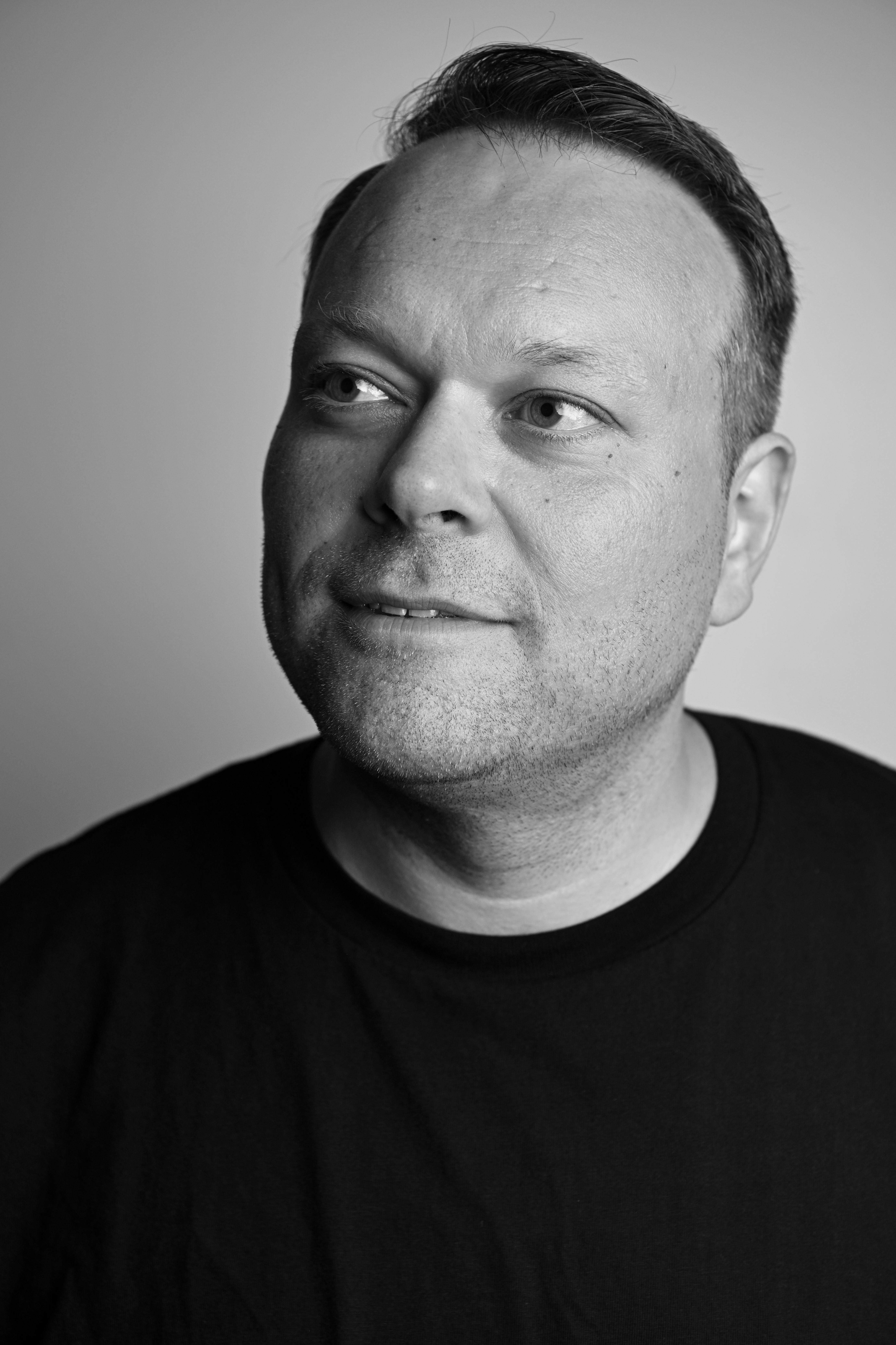 actor Aaron Kleiber large photo