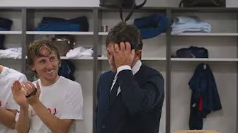 Pogled u svlačionicu Vatrenih: čestitke izborniku Daliću na stotom nastupu!