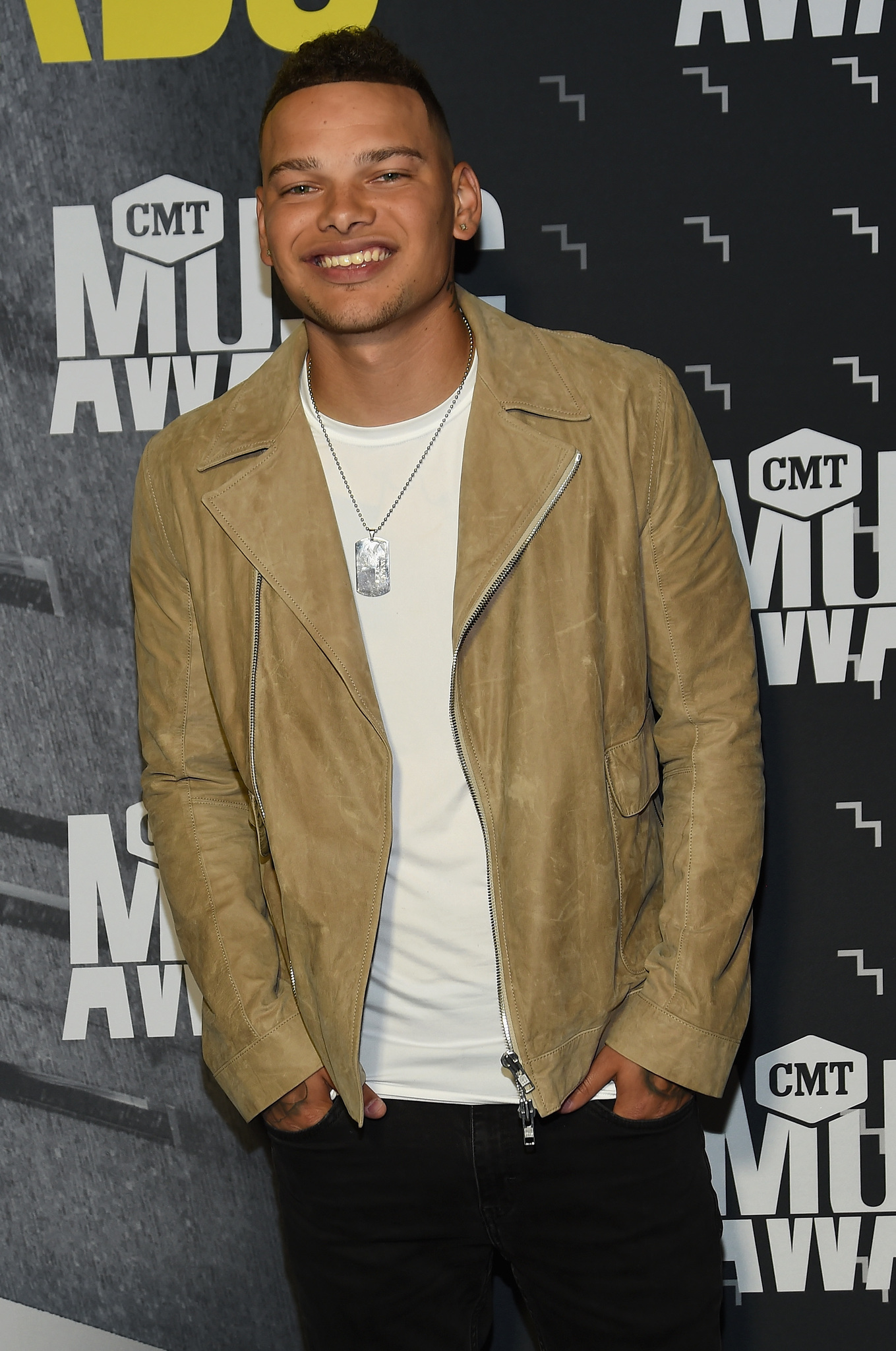 actor Kane Brown large photo