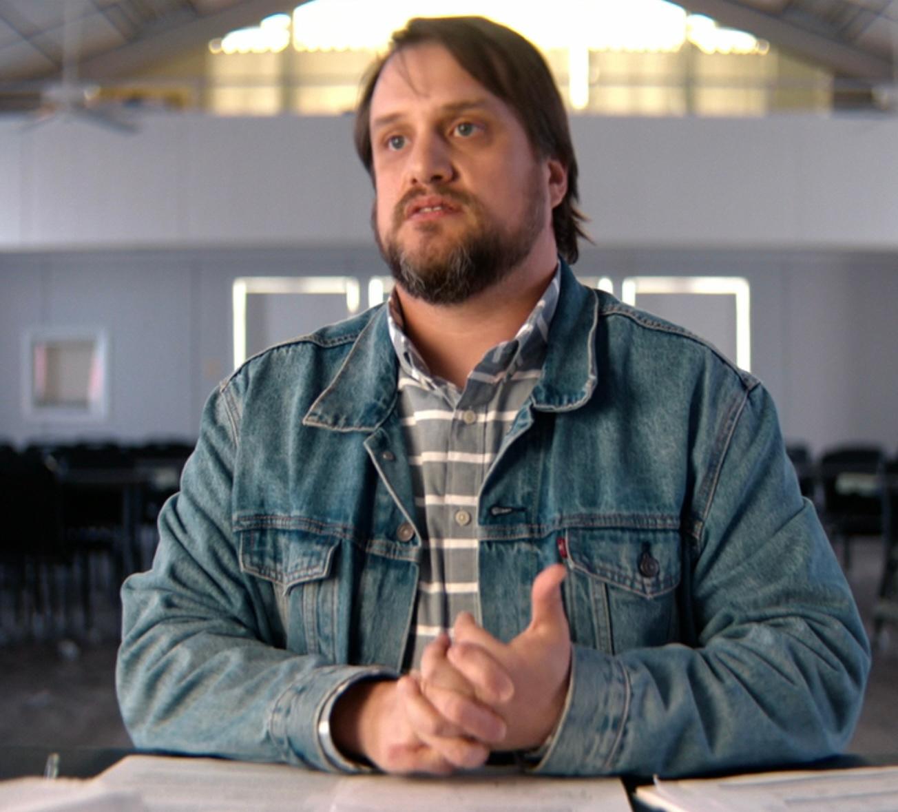 actor Matt Williams large photo