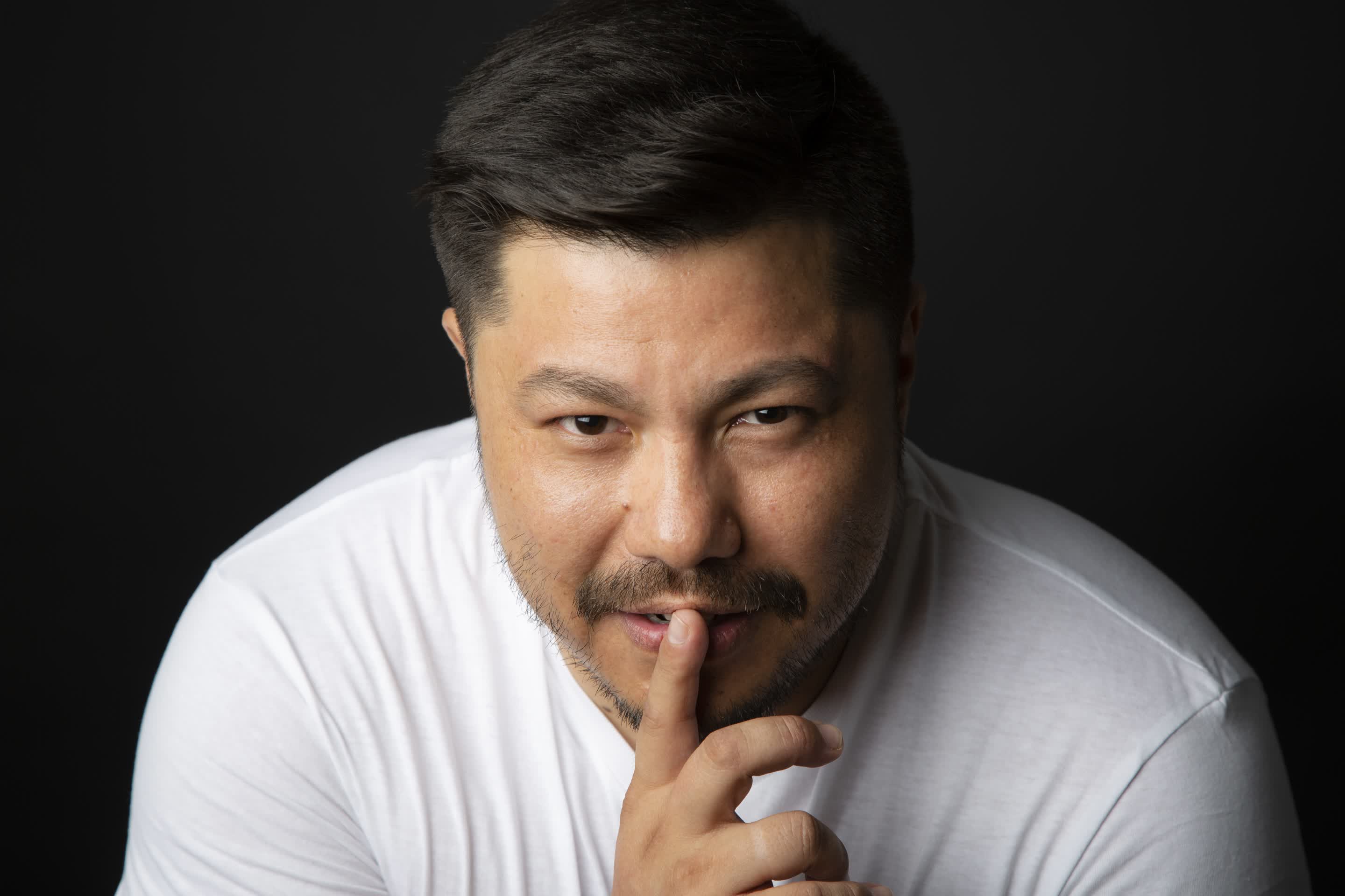 actor Óscar Reyes large photo