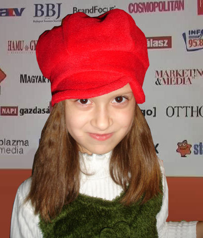 actor Andrea Ivett Eröss large photo