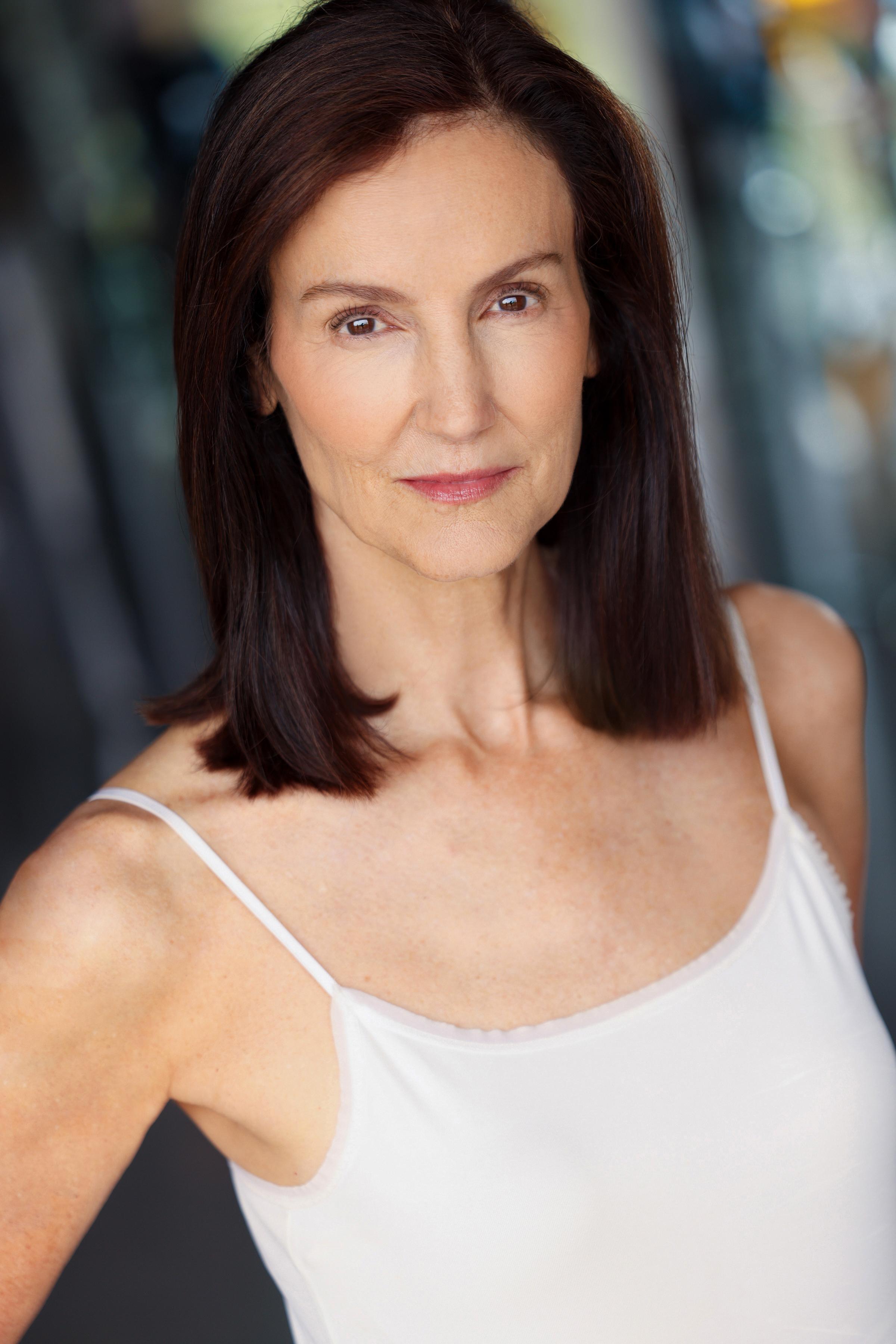 actor Jenny Frame large photo