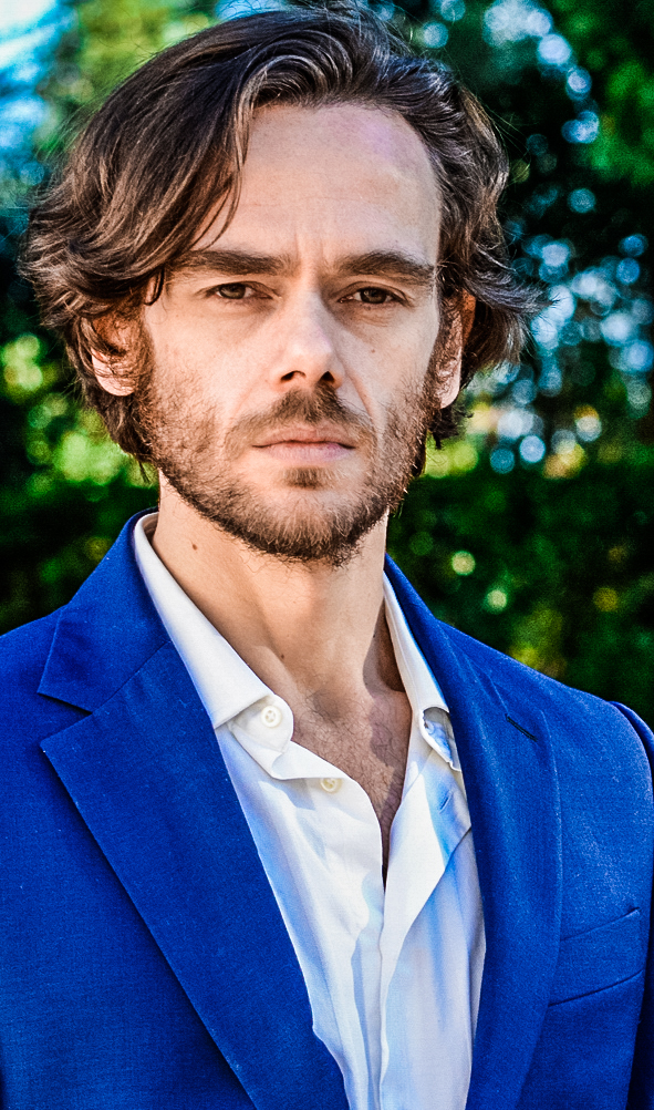 actor Francesco Grifoni large photo