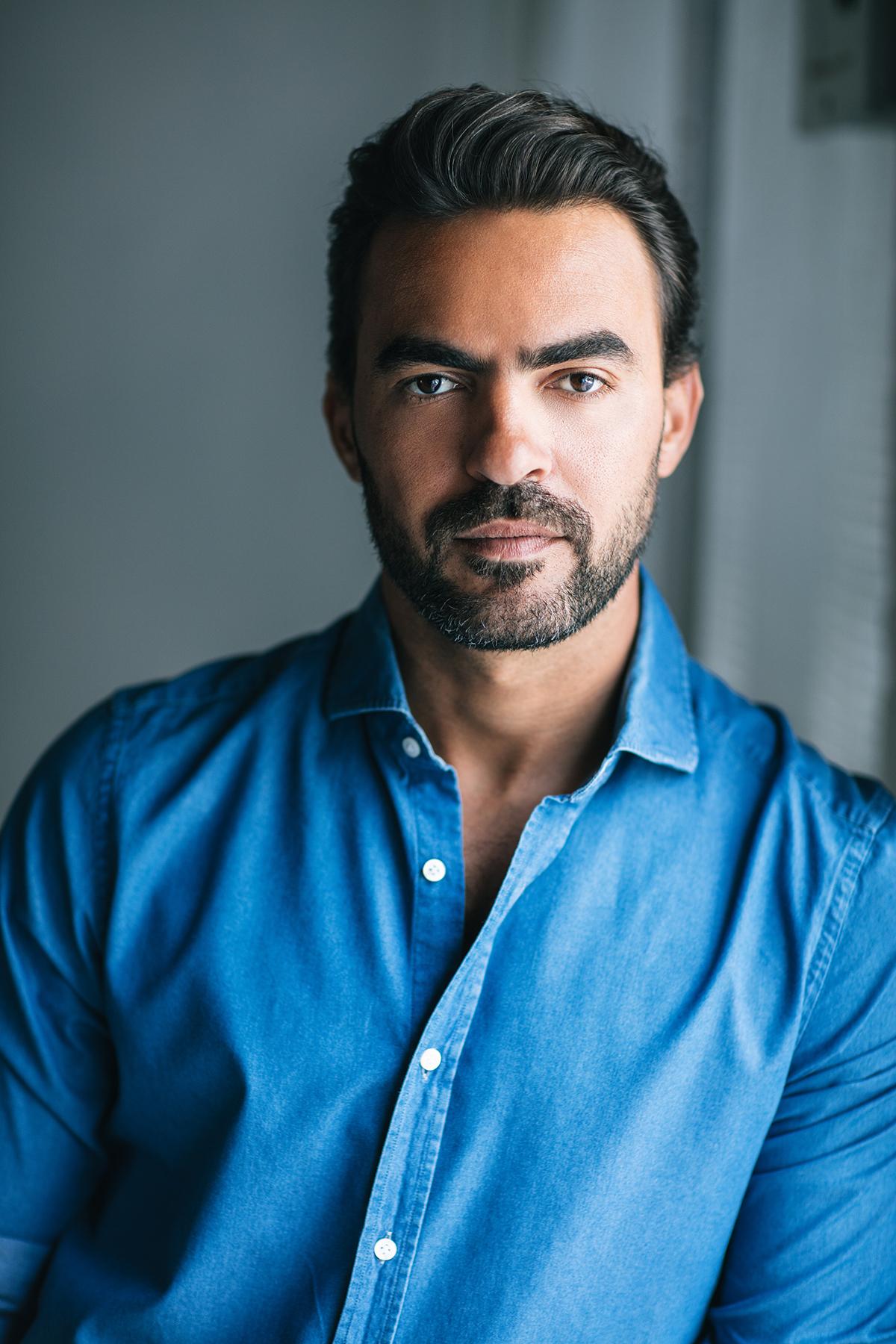 actor Ali Tarhouni large photo