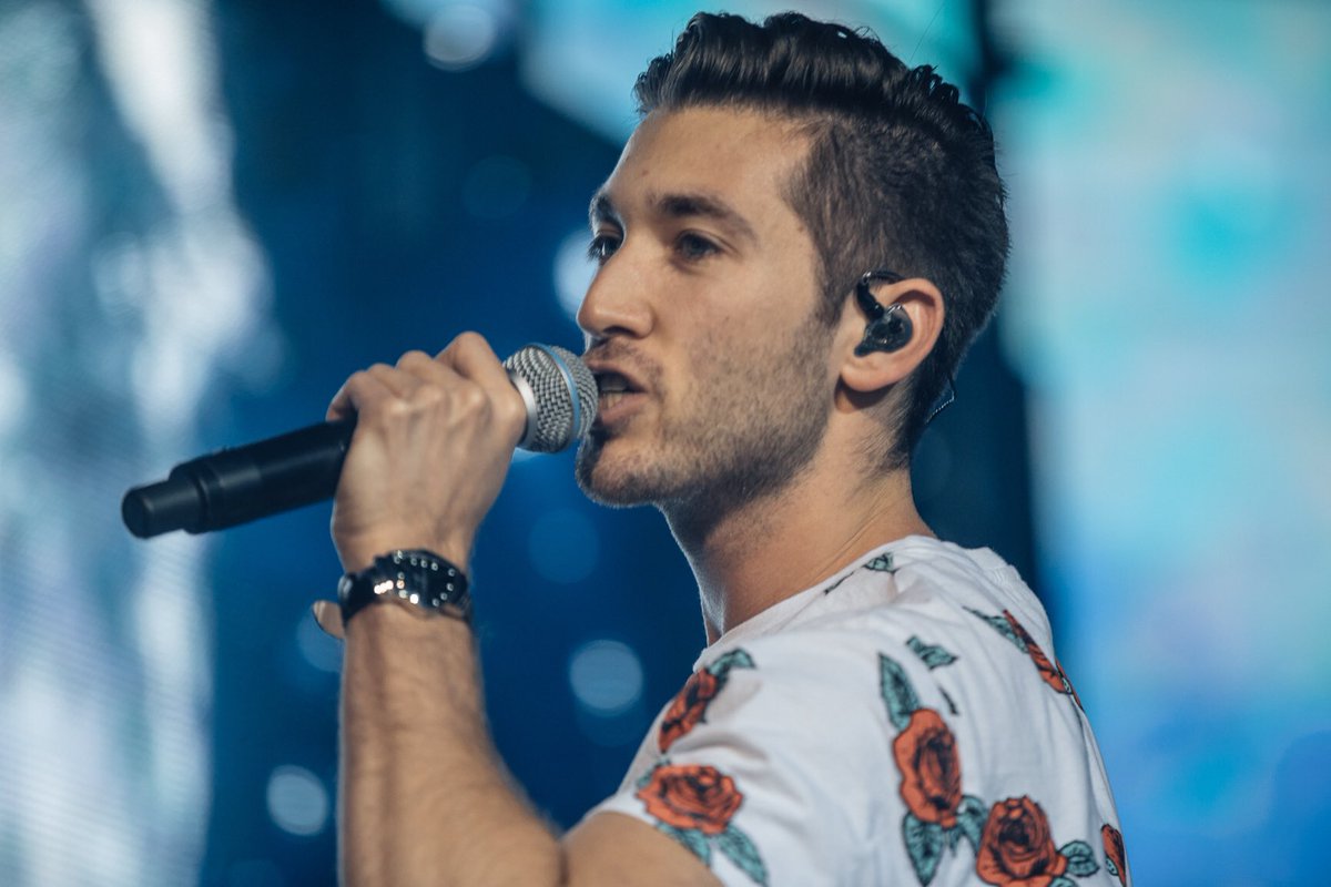 actor Justin Jesso large photo