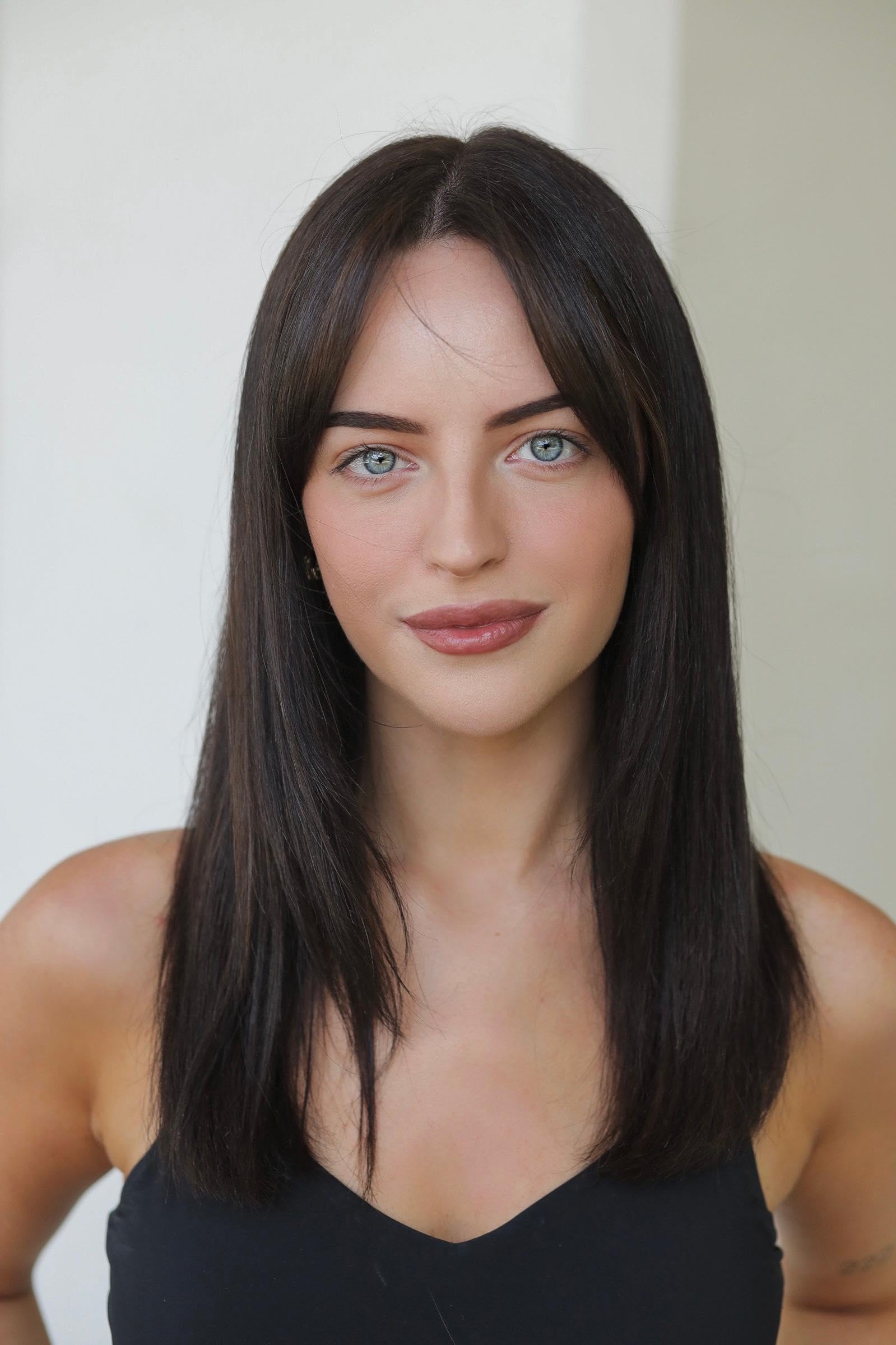 actor Kassidy Slaughter large photo