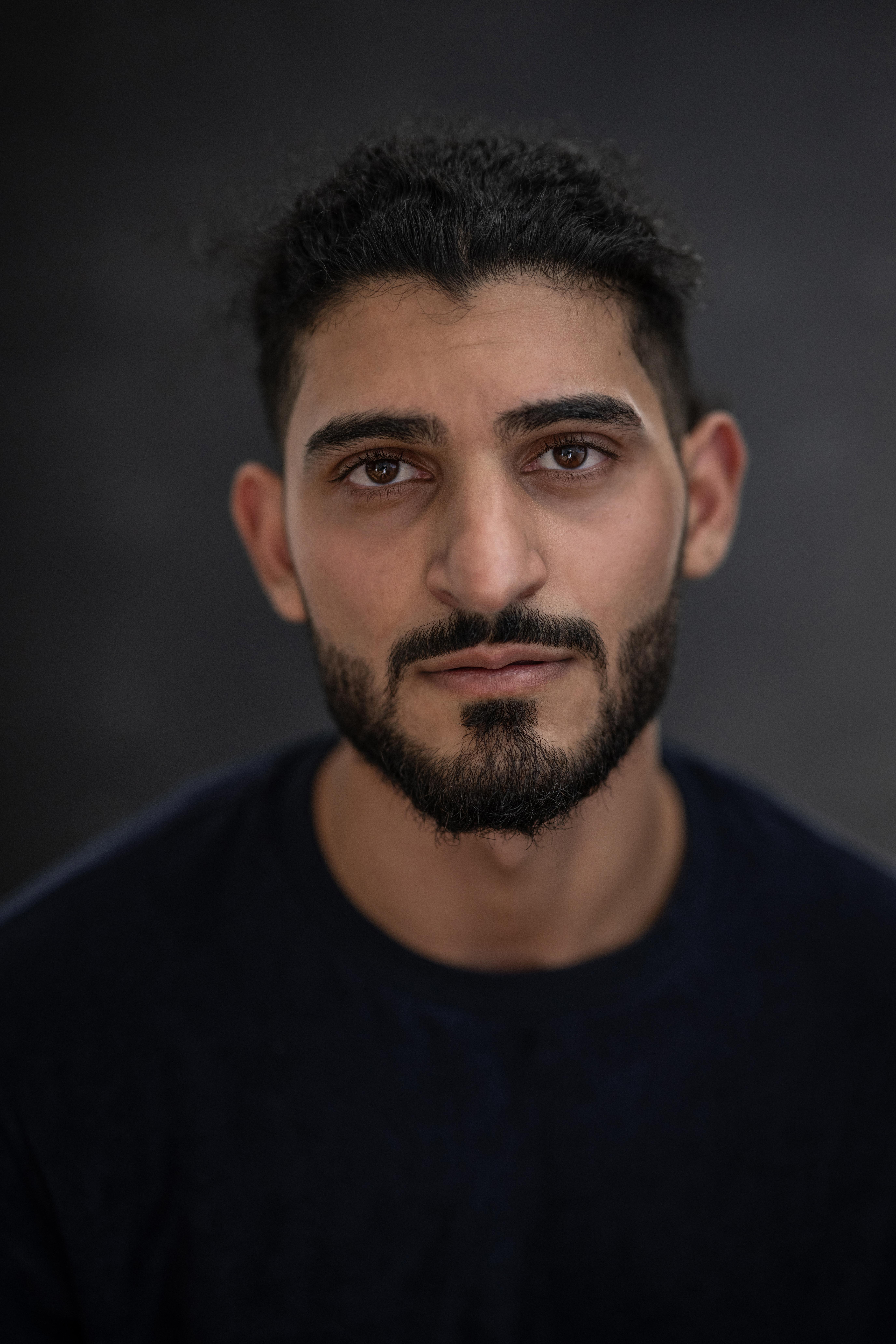 actor Adam Alkuheli large photo