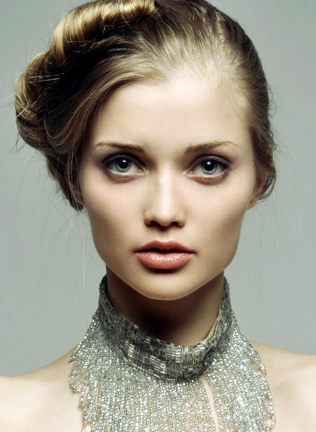 actor Alina Lanina large photo