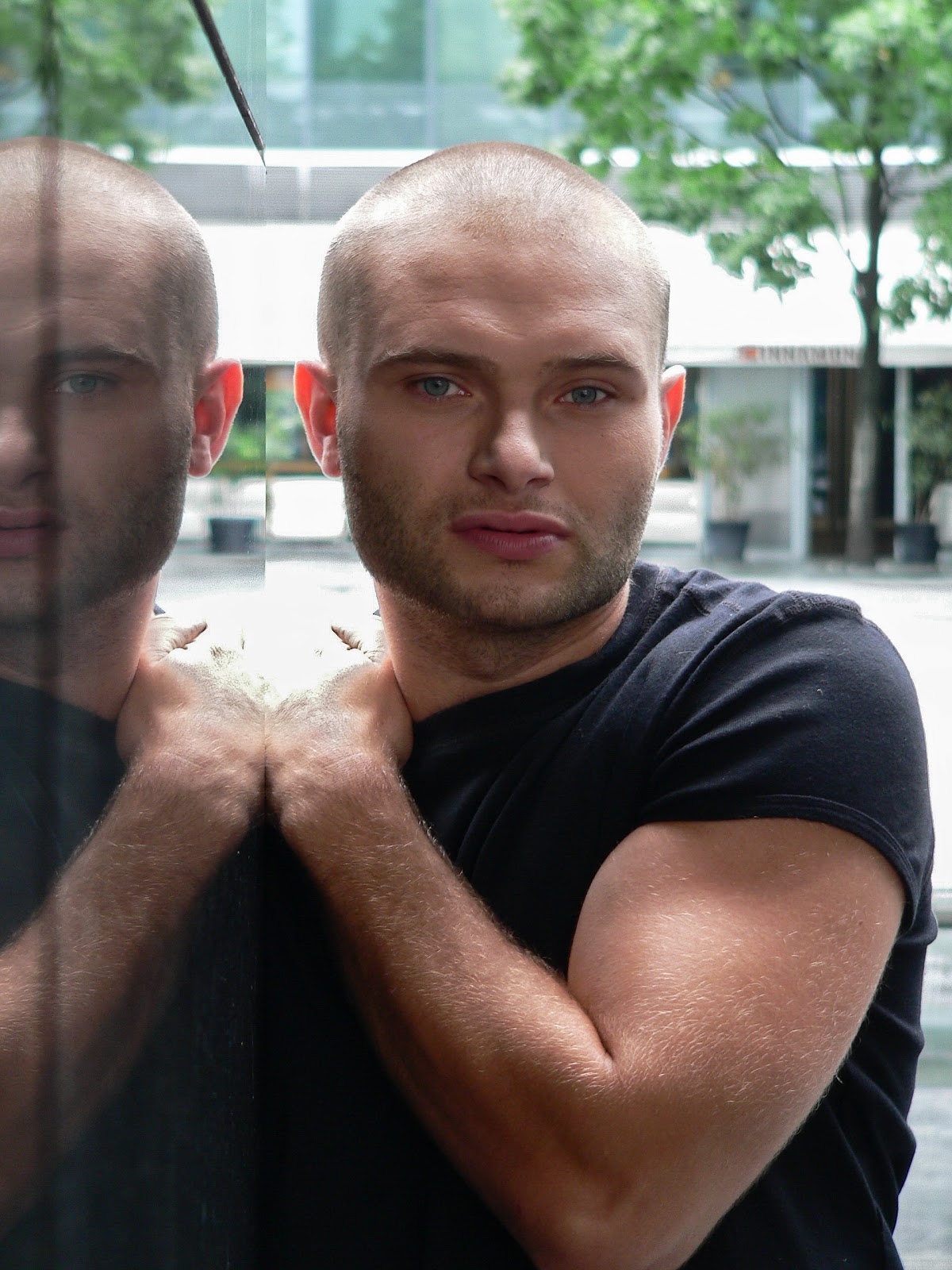 actor Wojciech Czerwinski large photo