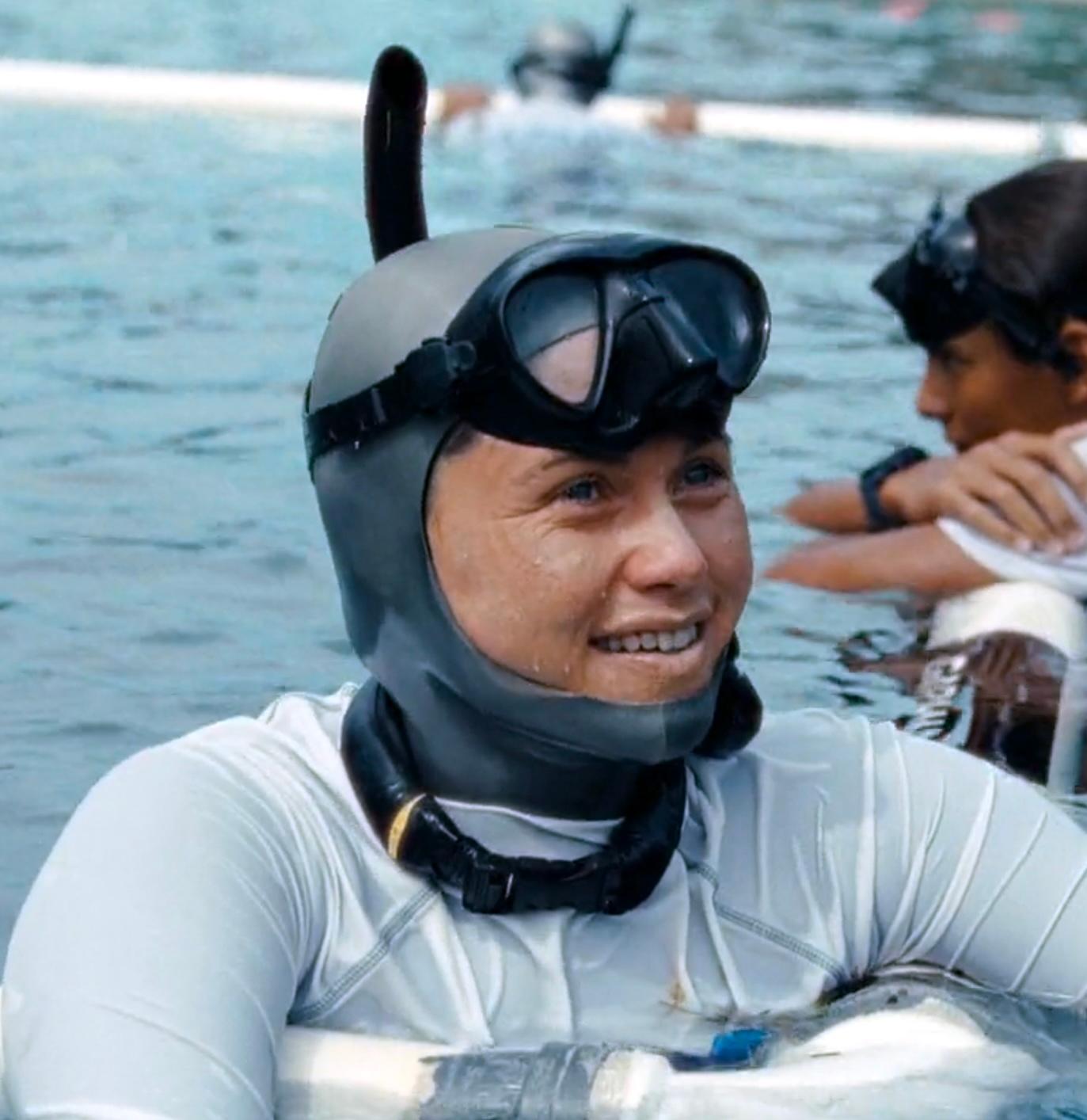 actor Kristine Zipfel large photo